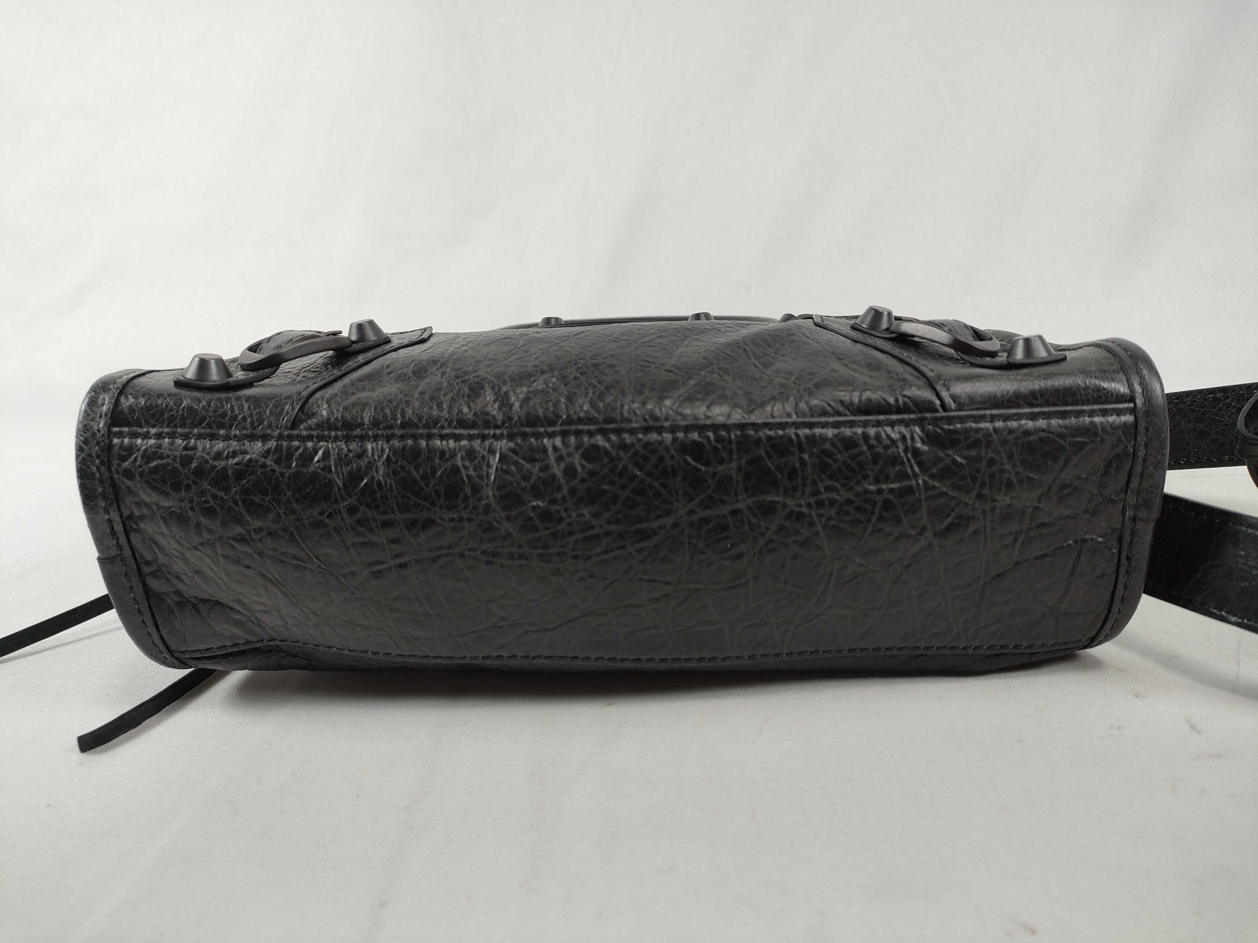 Lucity 2-way Shoulder Handbag — view 9