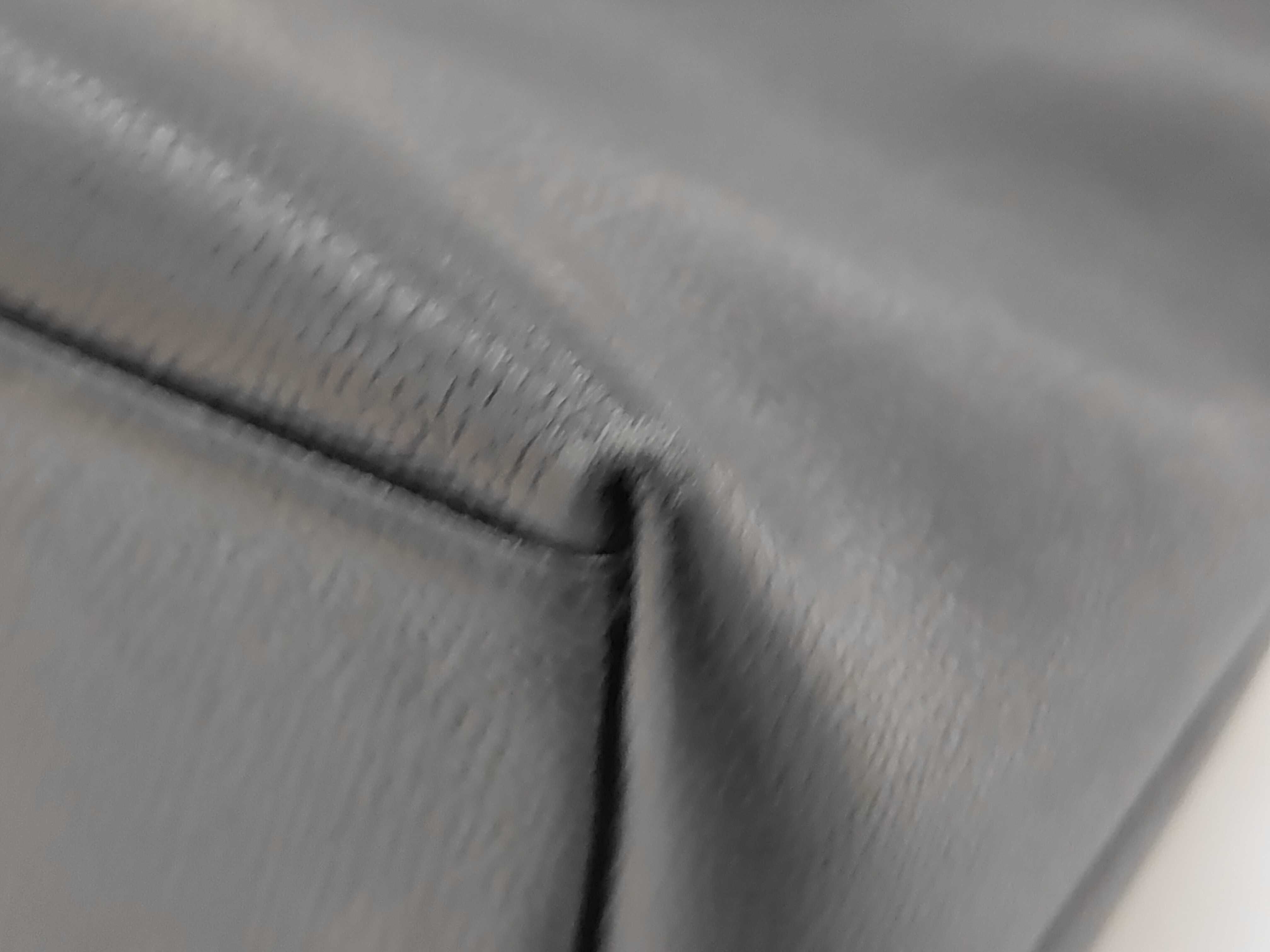 bag, Chanel caviar leather, Coco Mark, chain tote bag, shoulder bag — view 3