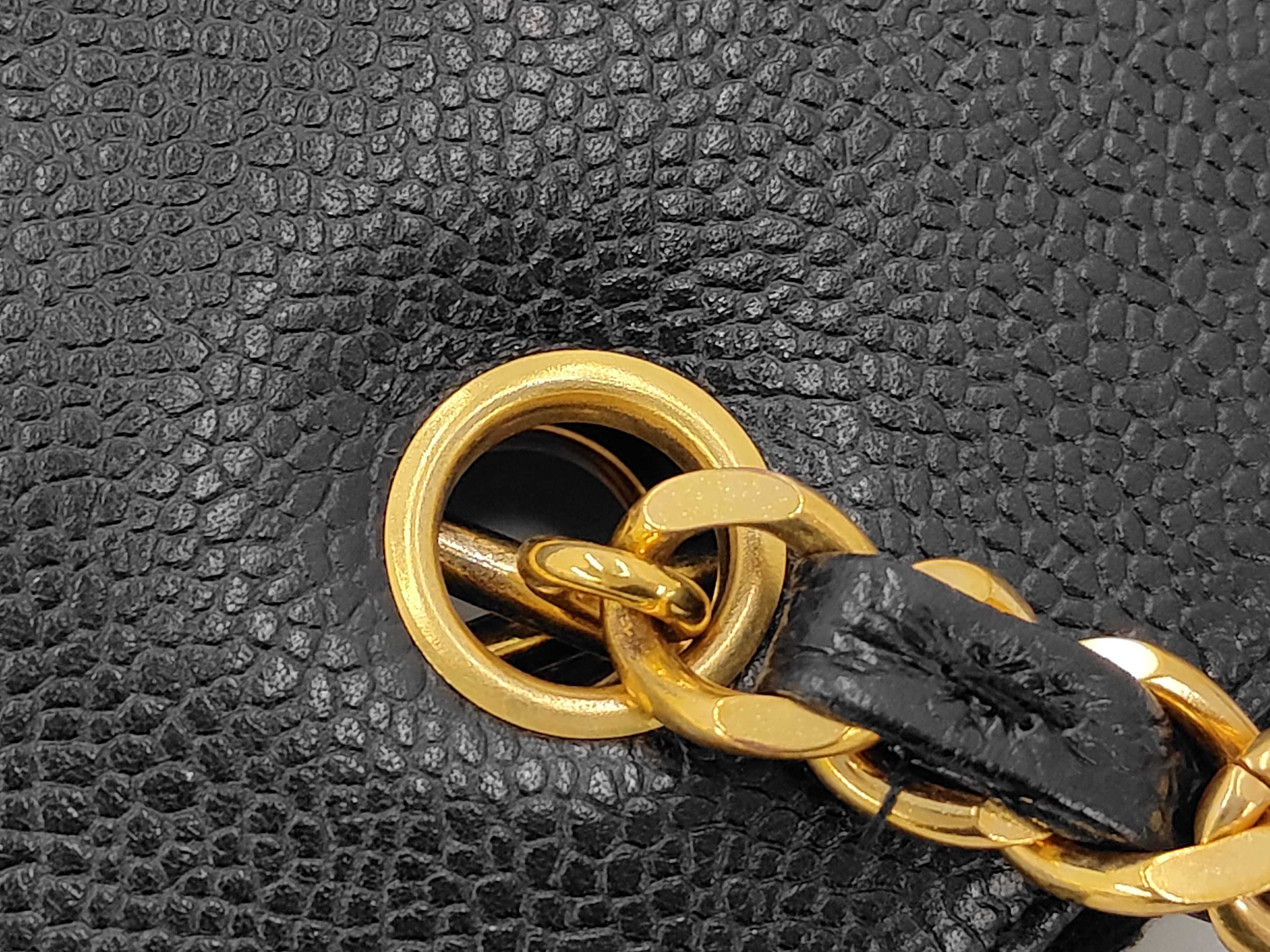 bag, Chanel caviar leather, Coco Mark, chain tote bag, shoulder bag — view 7