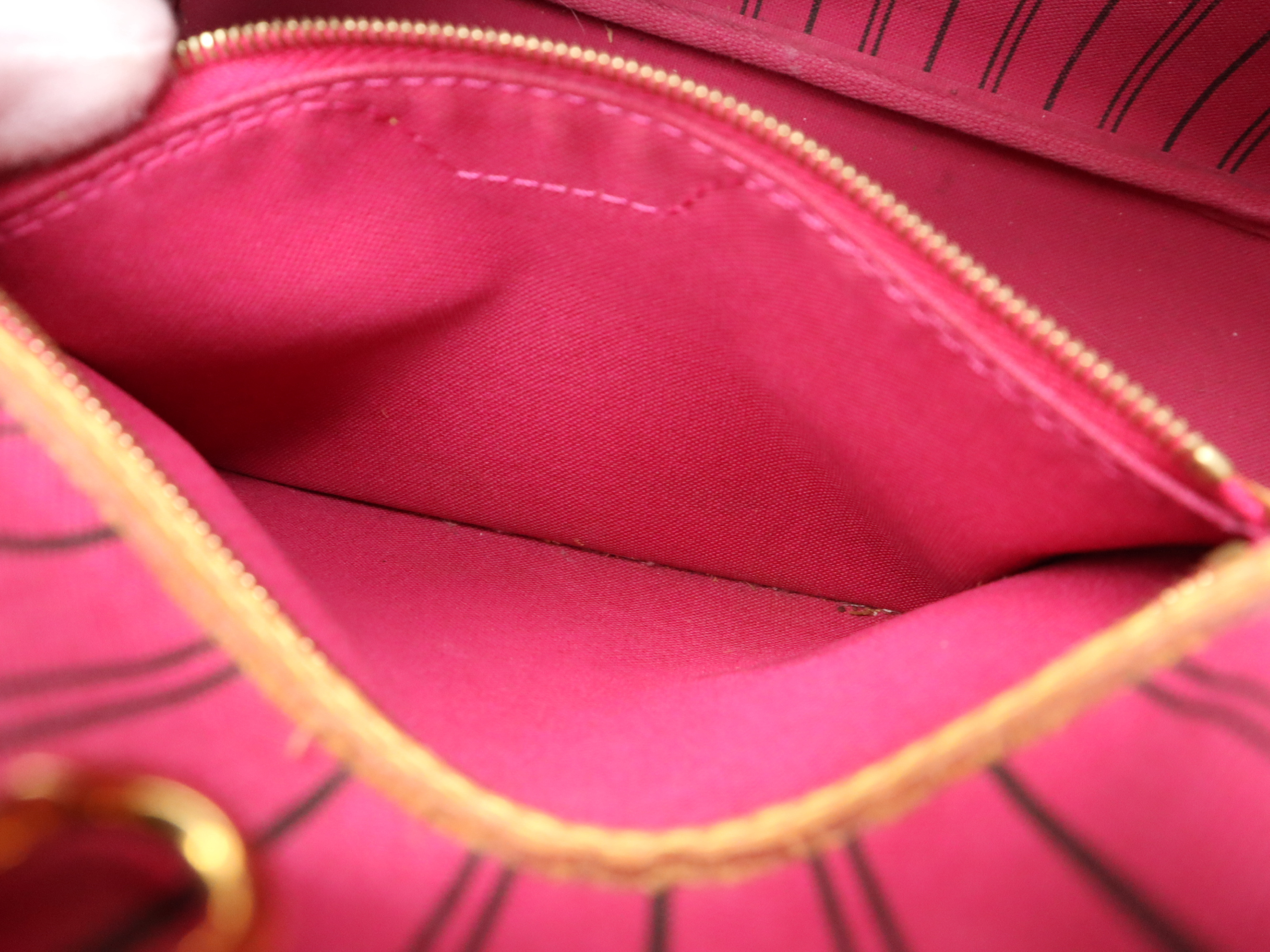 M41245 Monogram Neverfull PM Pivoine Handbag — view 14