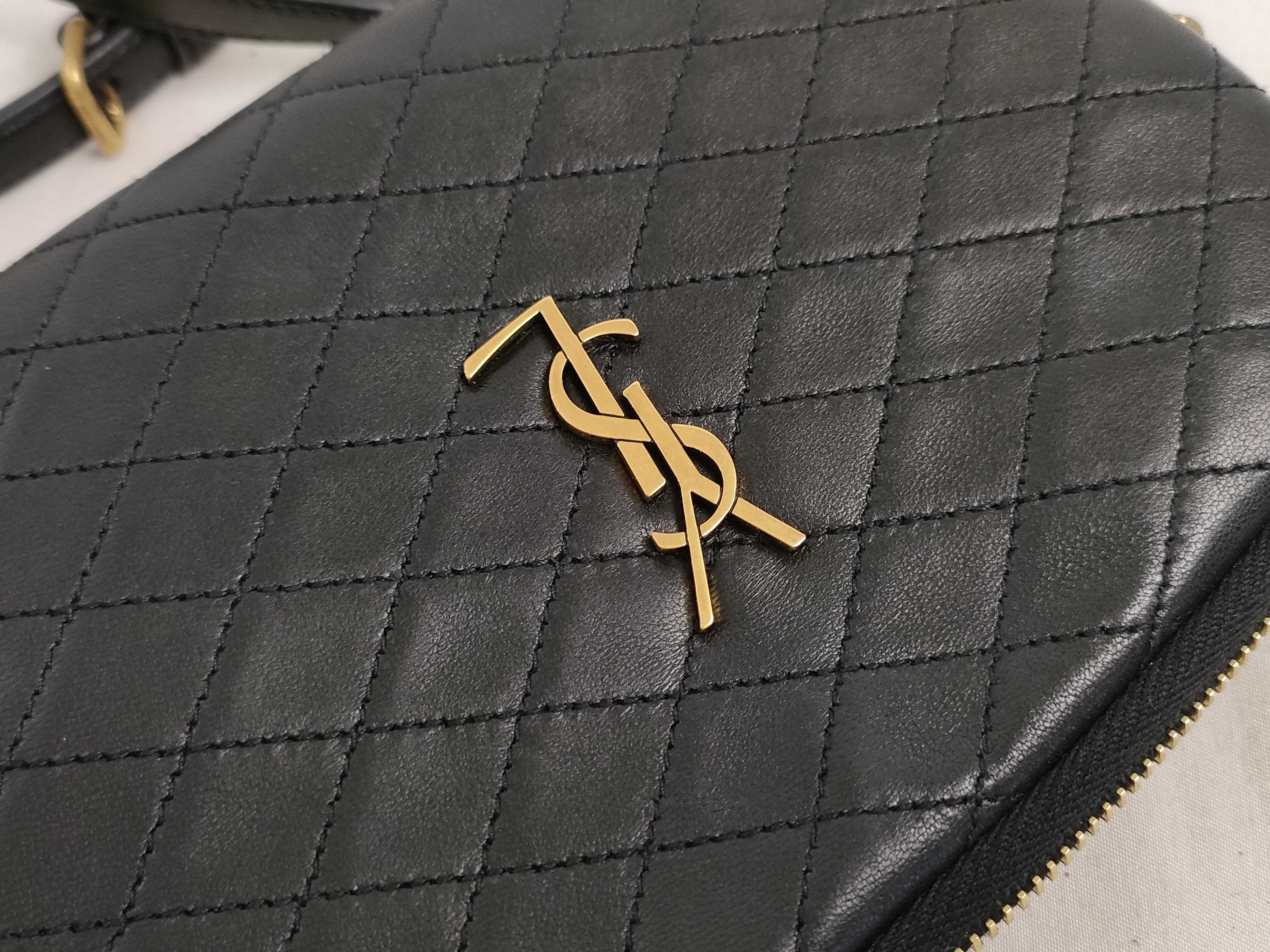 Chain Shoulder Bag — view 13