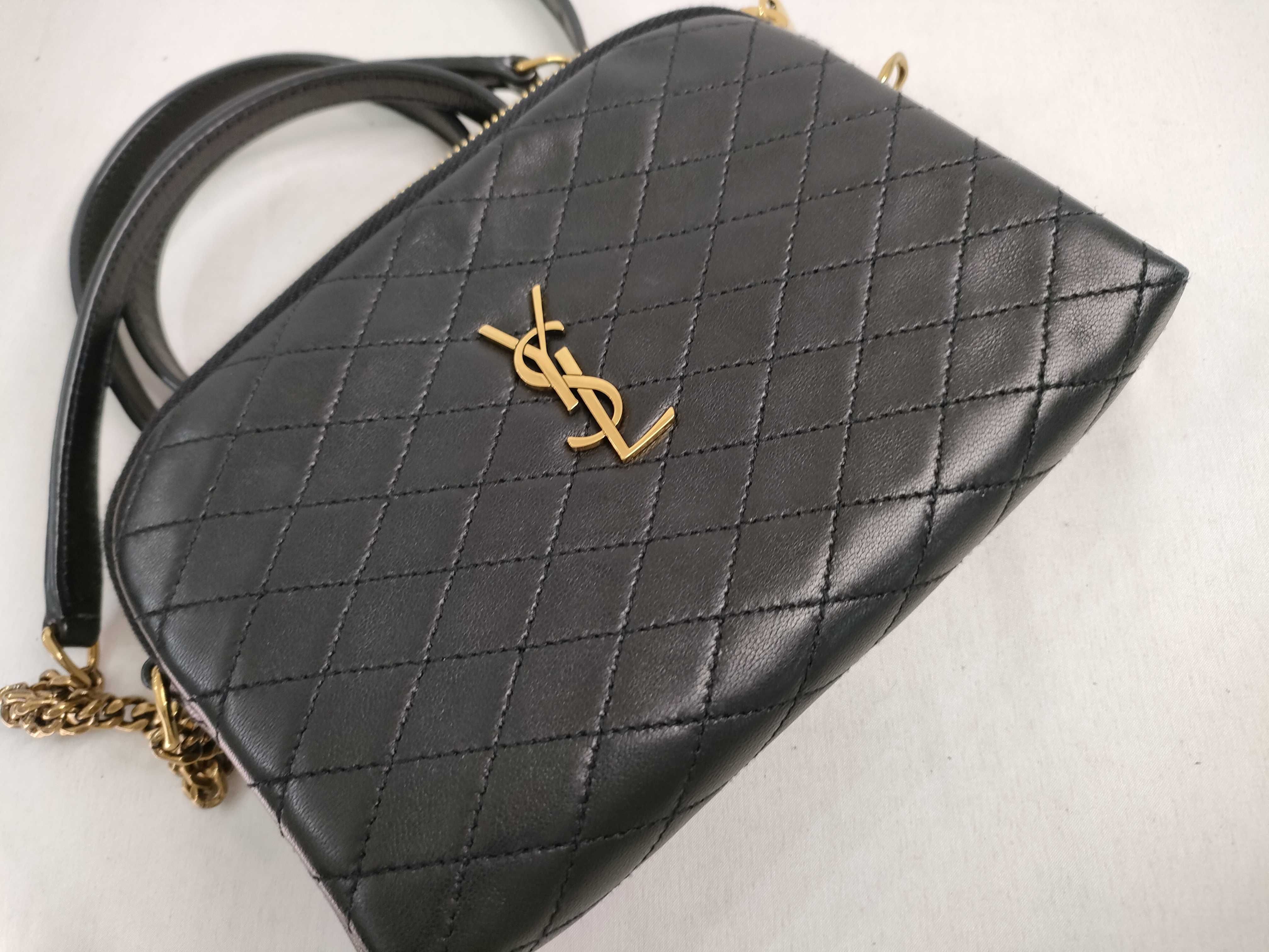 Chain Shoulder Bag — view 14
