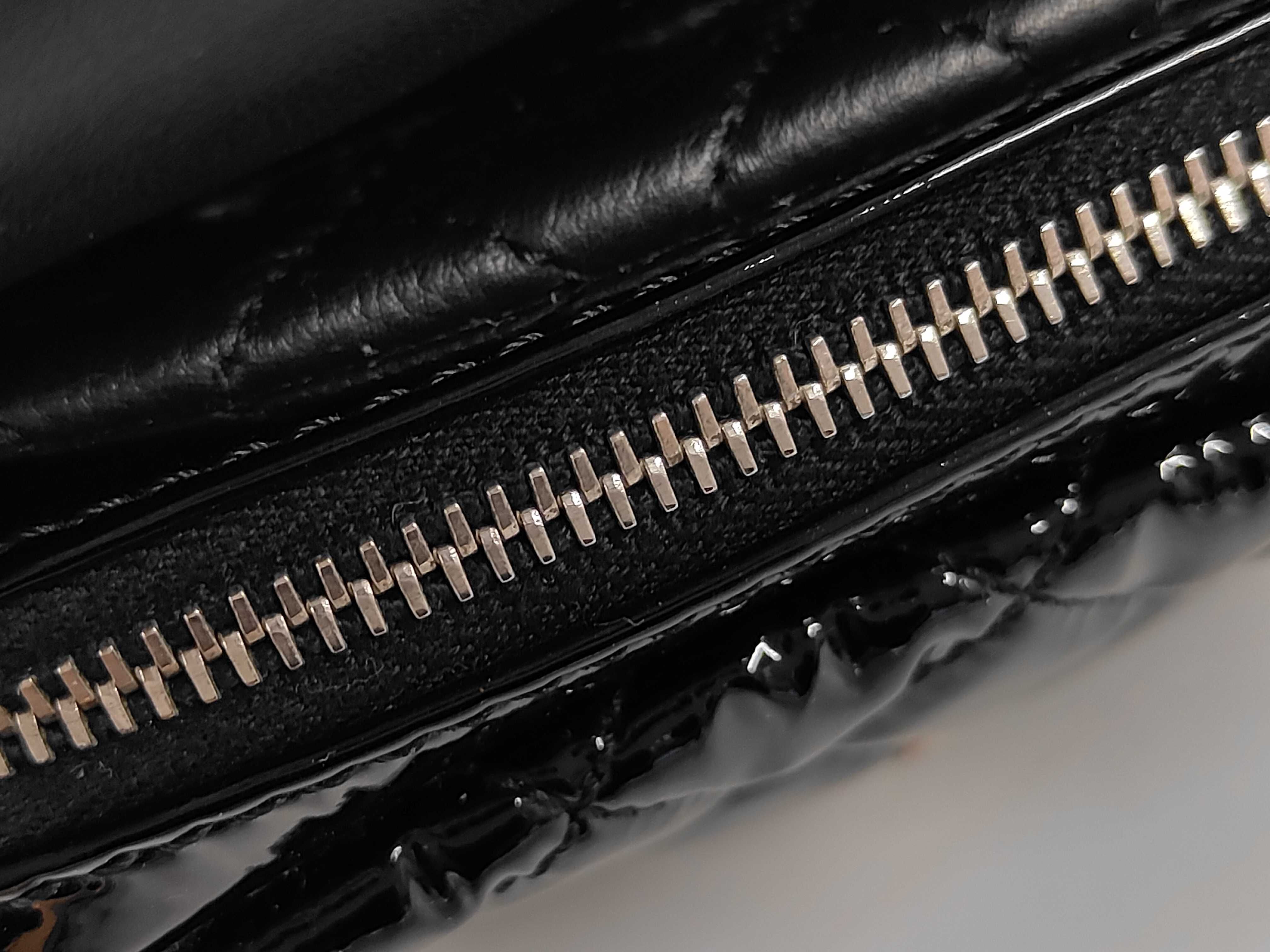 Patent Mini Chain Shoulder Bag (Serial No. 14) — view 13