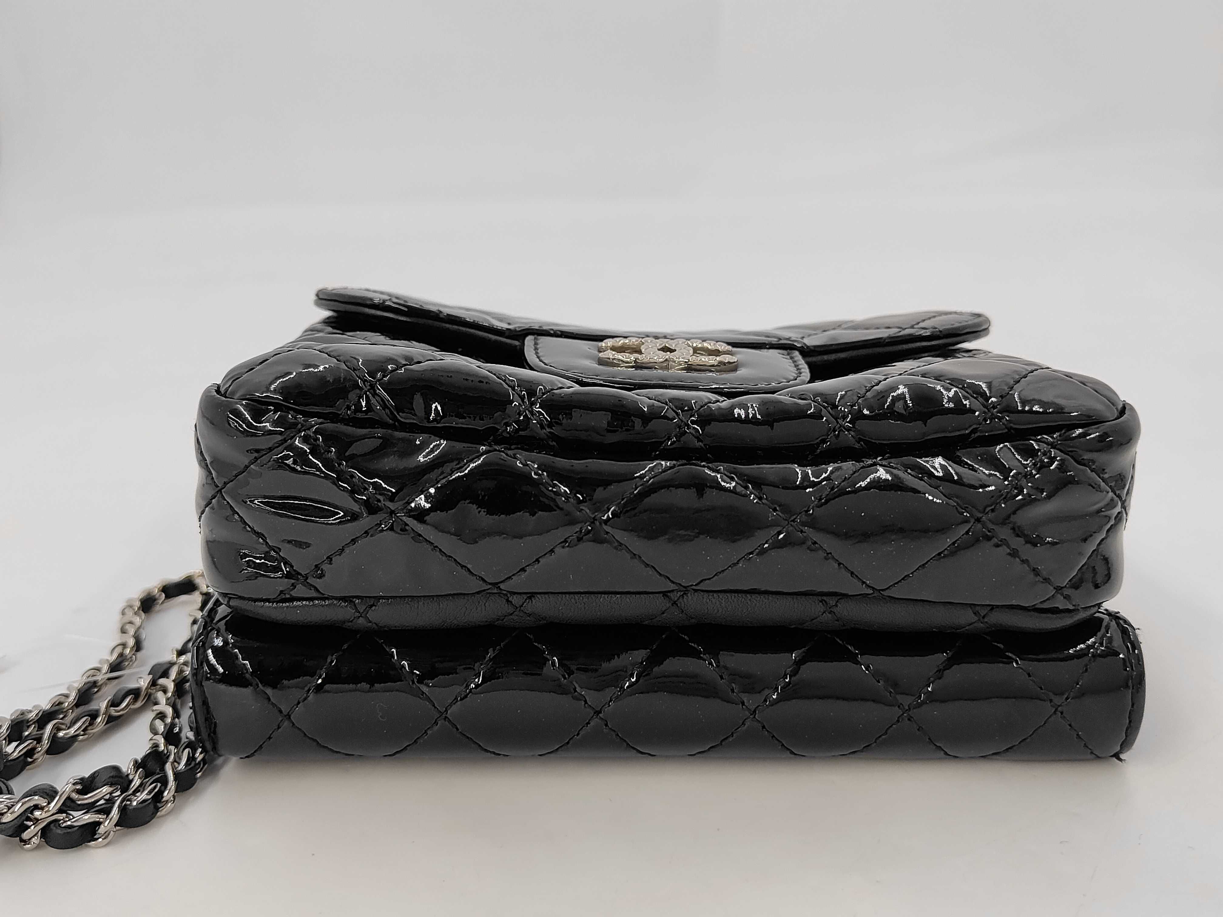 Patent Mini Chain Shoulder Bag (Serial No. 14) — view 4
