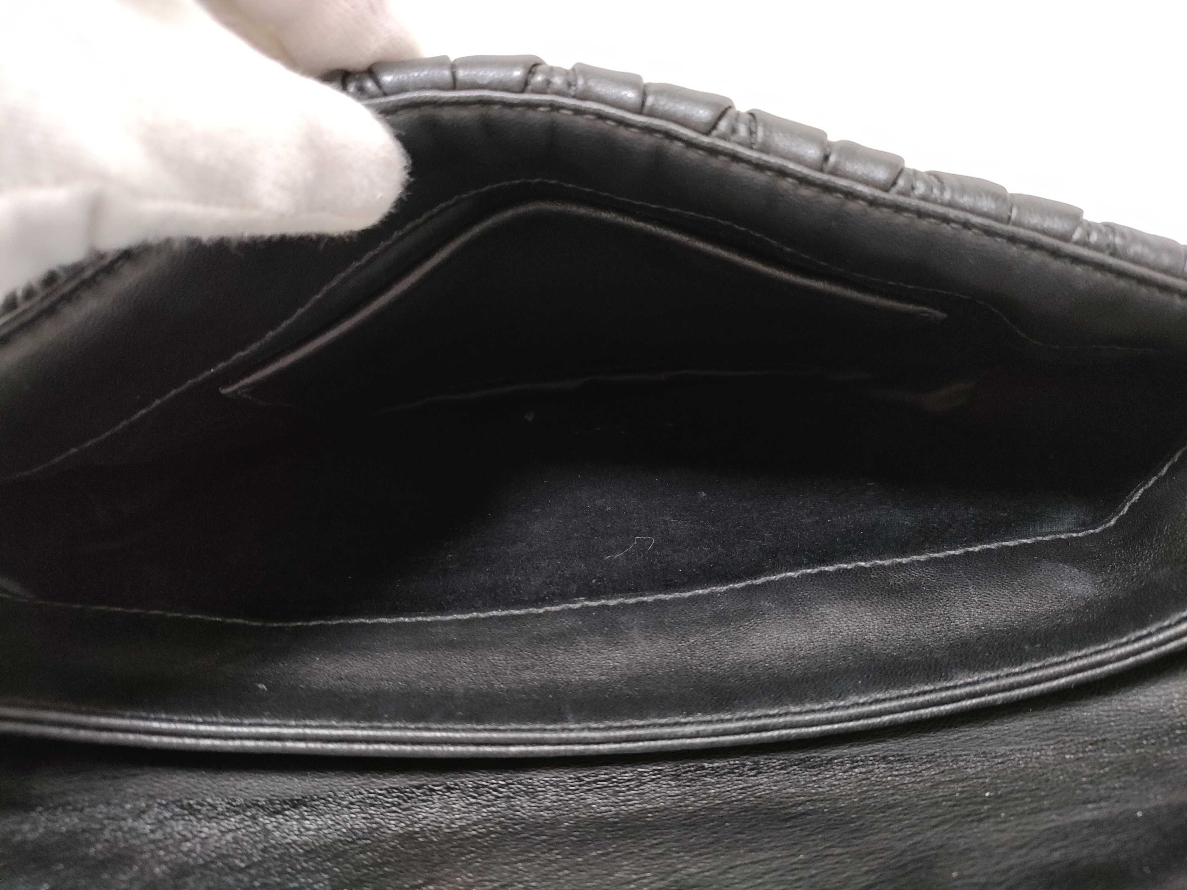 Matelassé Shoulder Bag — view 11