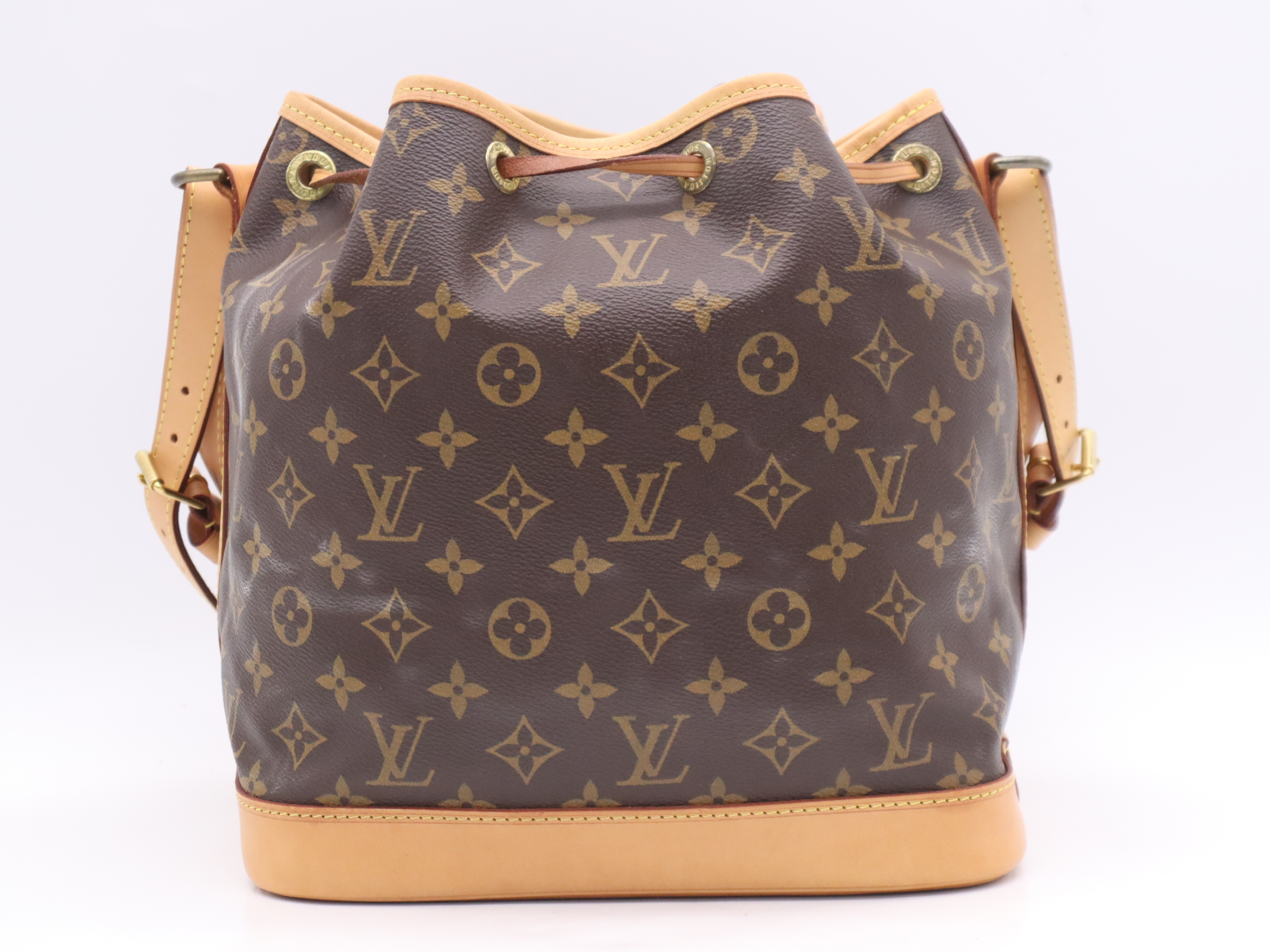 M42224 Monogram Noé Shoulder Bag — view 2