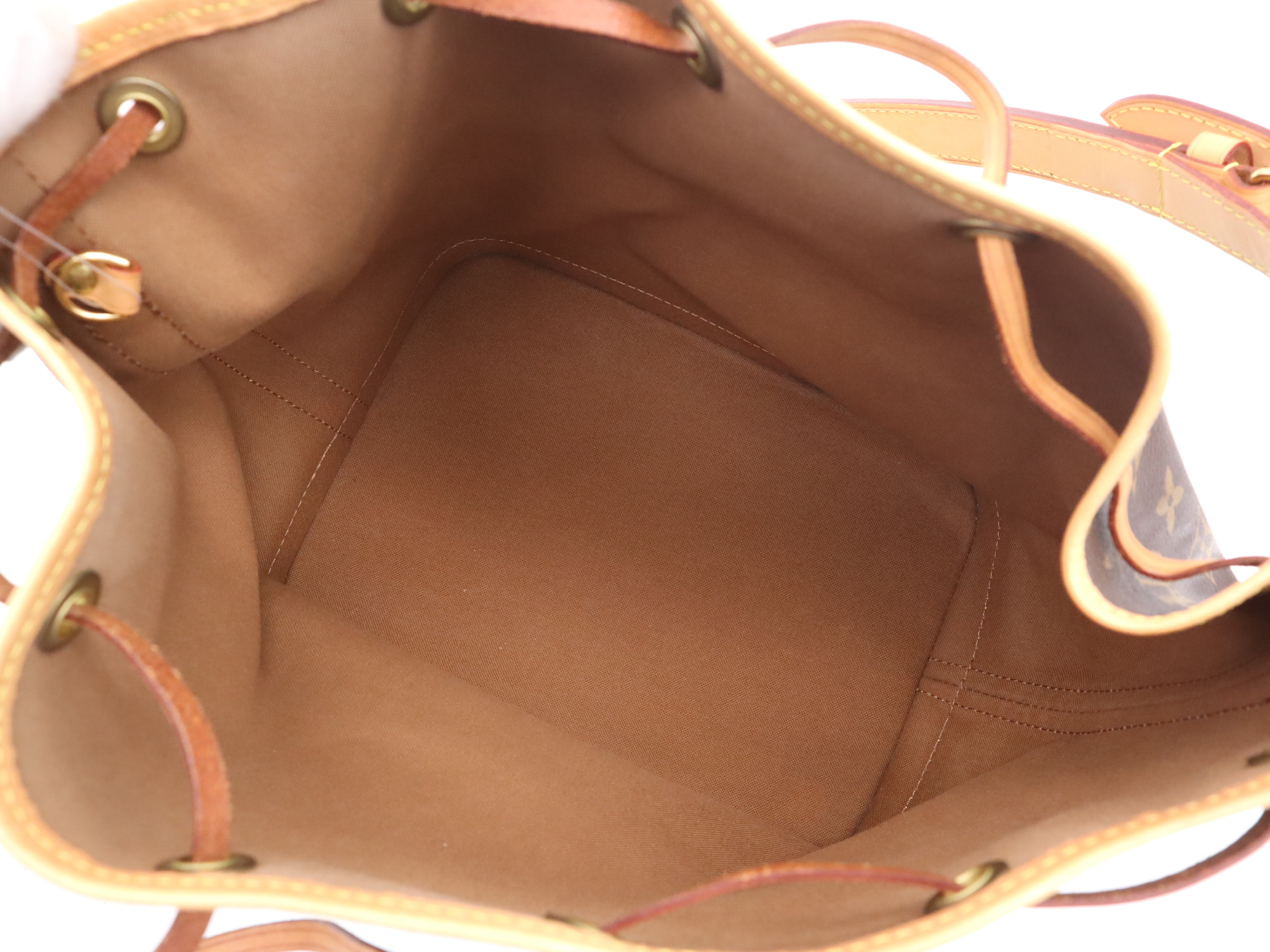 M42224 Monogram Noé Shoulder Bag — view 12