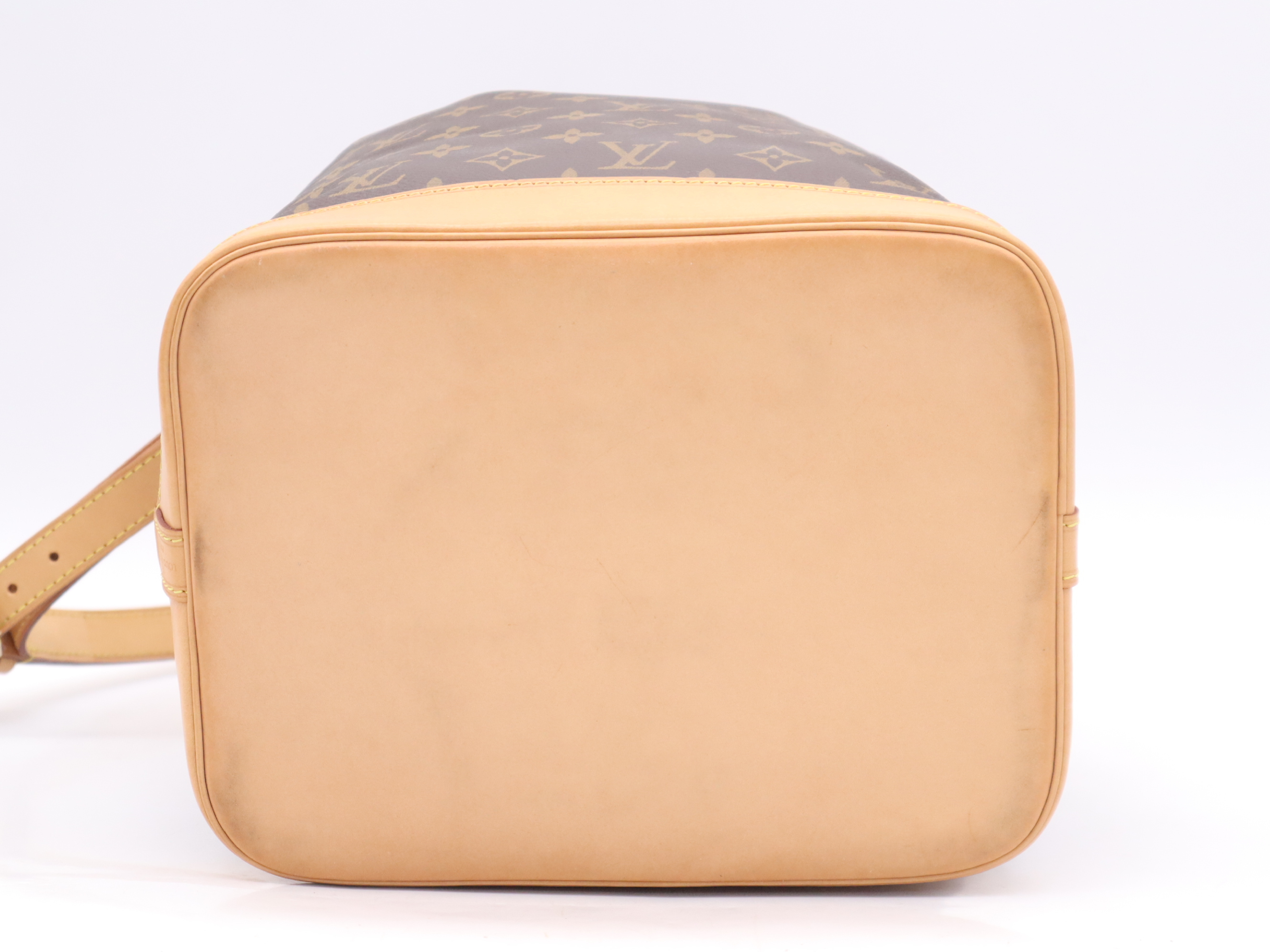 M42224 Monogram Noé Shoulder Bag — view 4