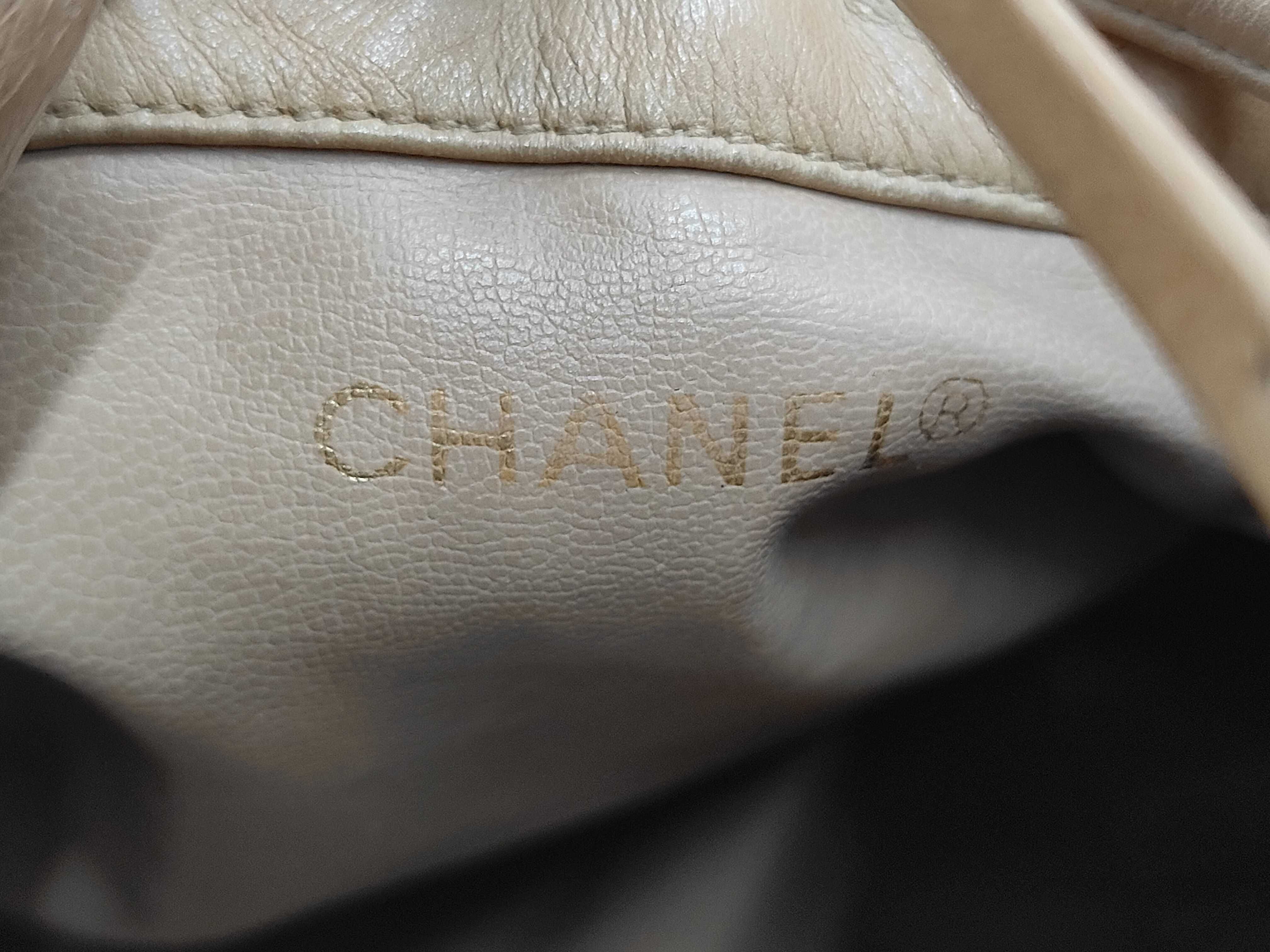 PH- Drawstring Shoulder Bag Beige Leather Shoulder Bag — view 11