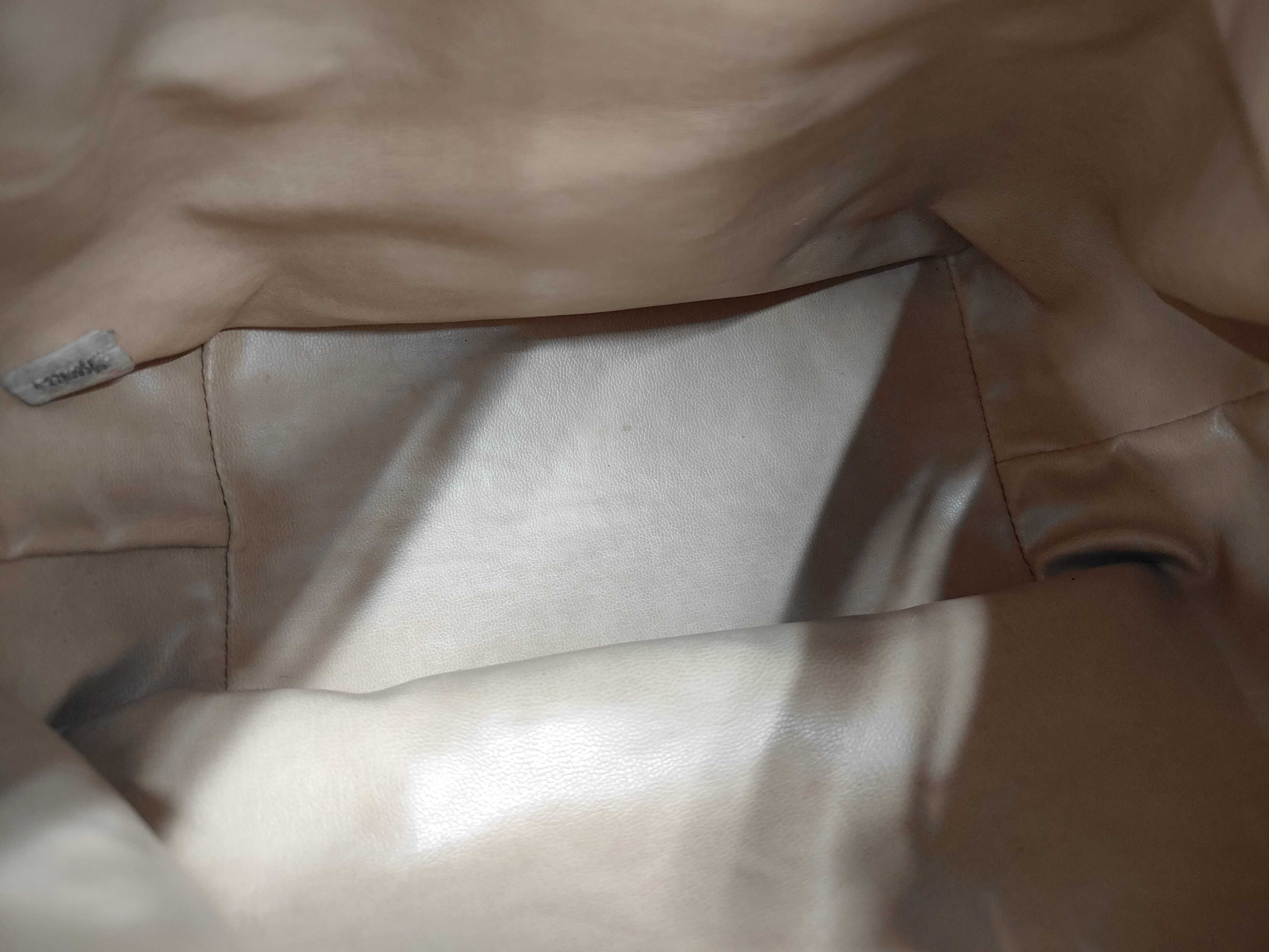 PH- Drawstring Shoulder Bag Beige Leather Shoulder Bag — view 9