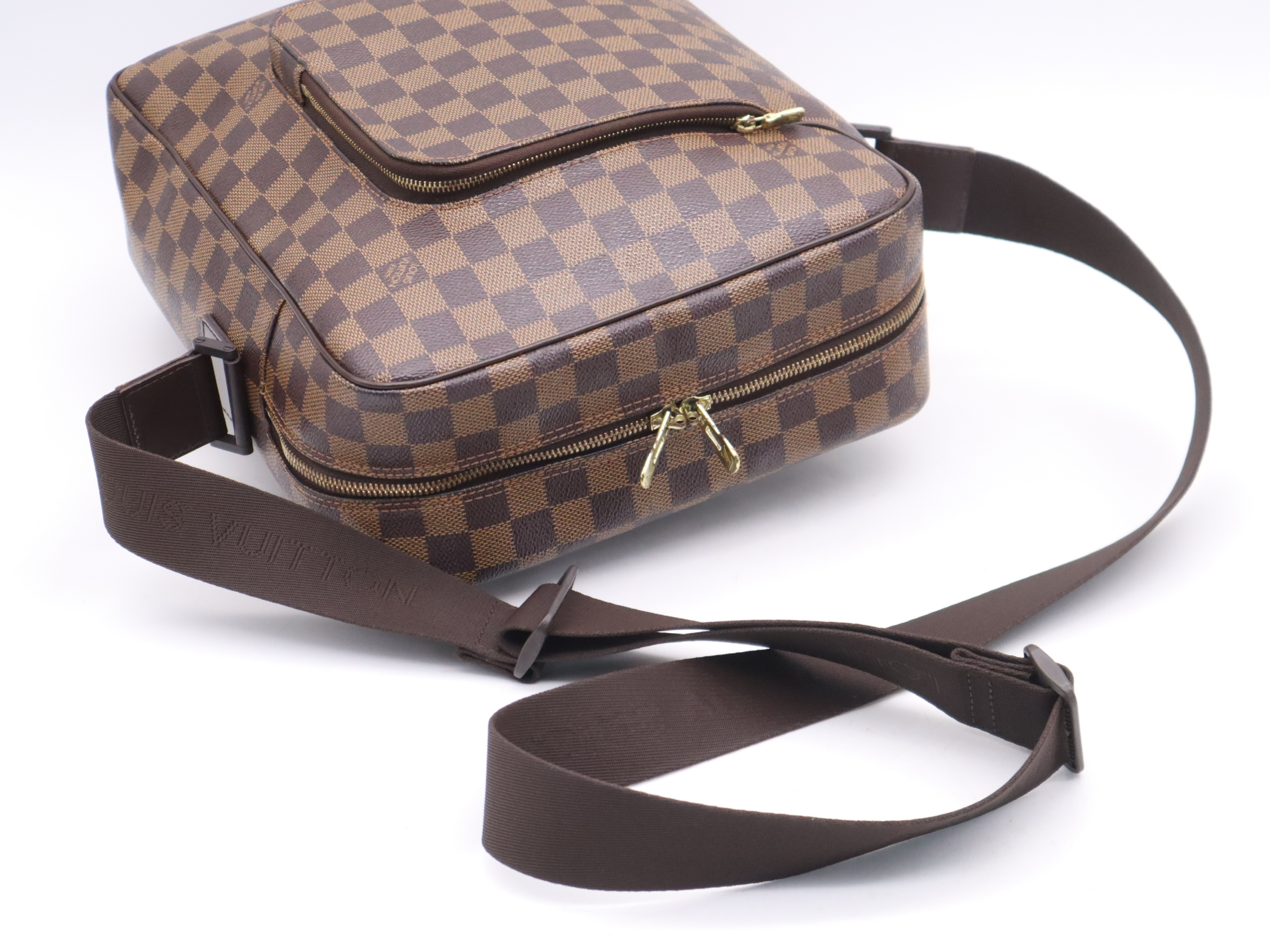 N41441 Damier Olaf MM Shoulder Bag — view 6