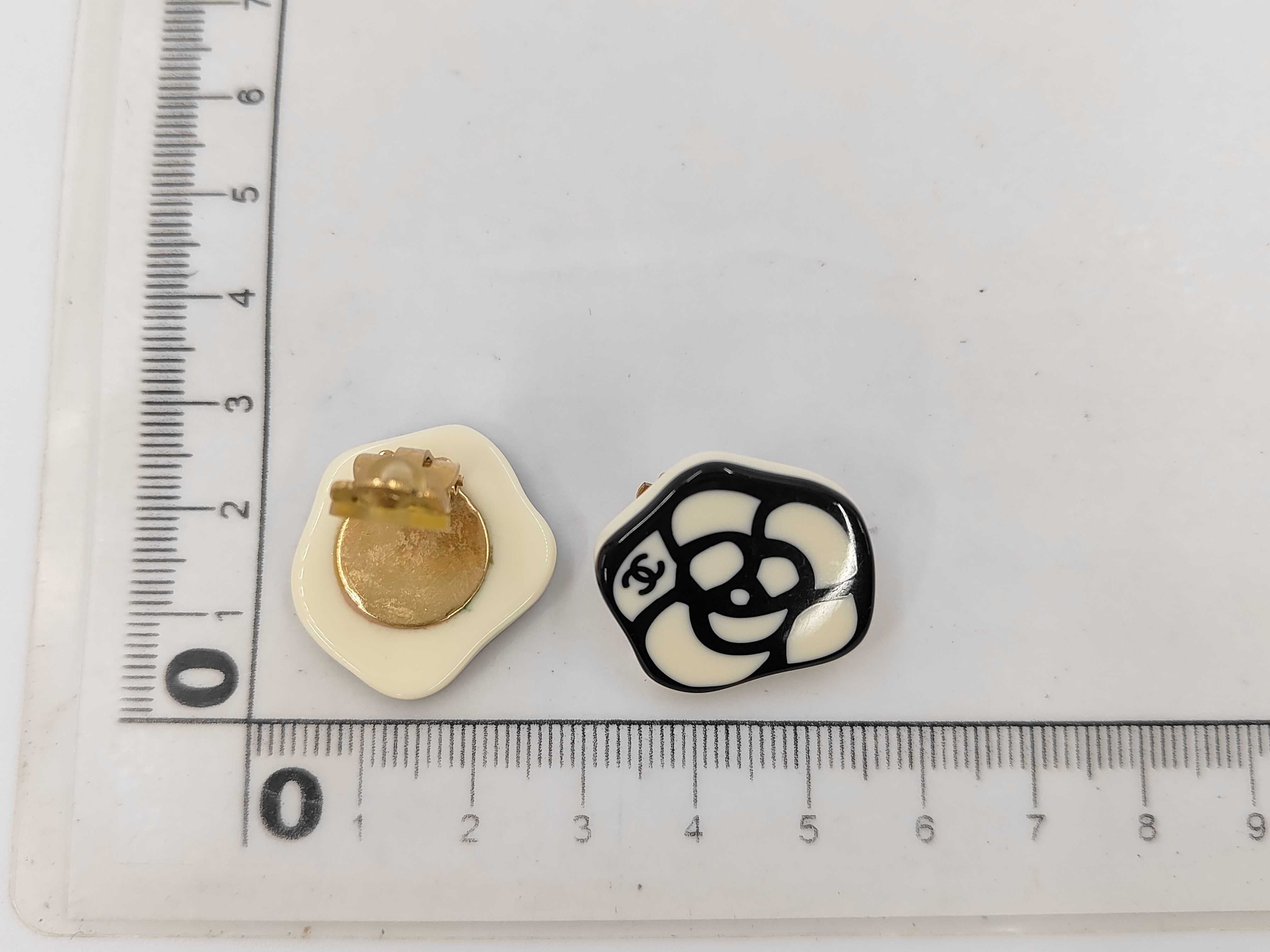 Camellia Earrings, White (03P) — view 6