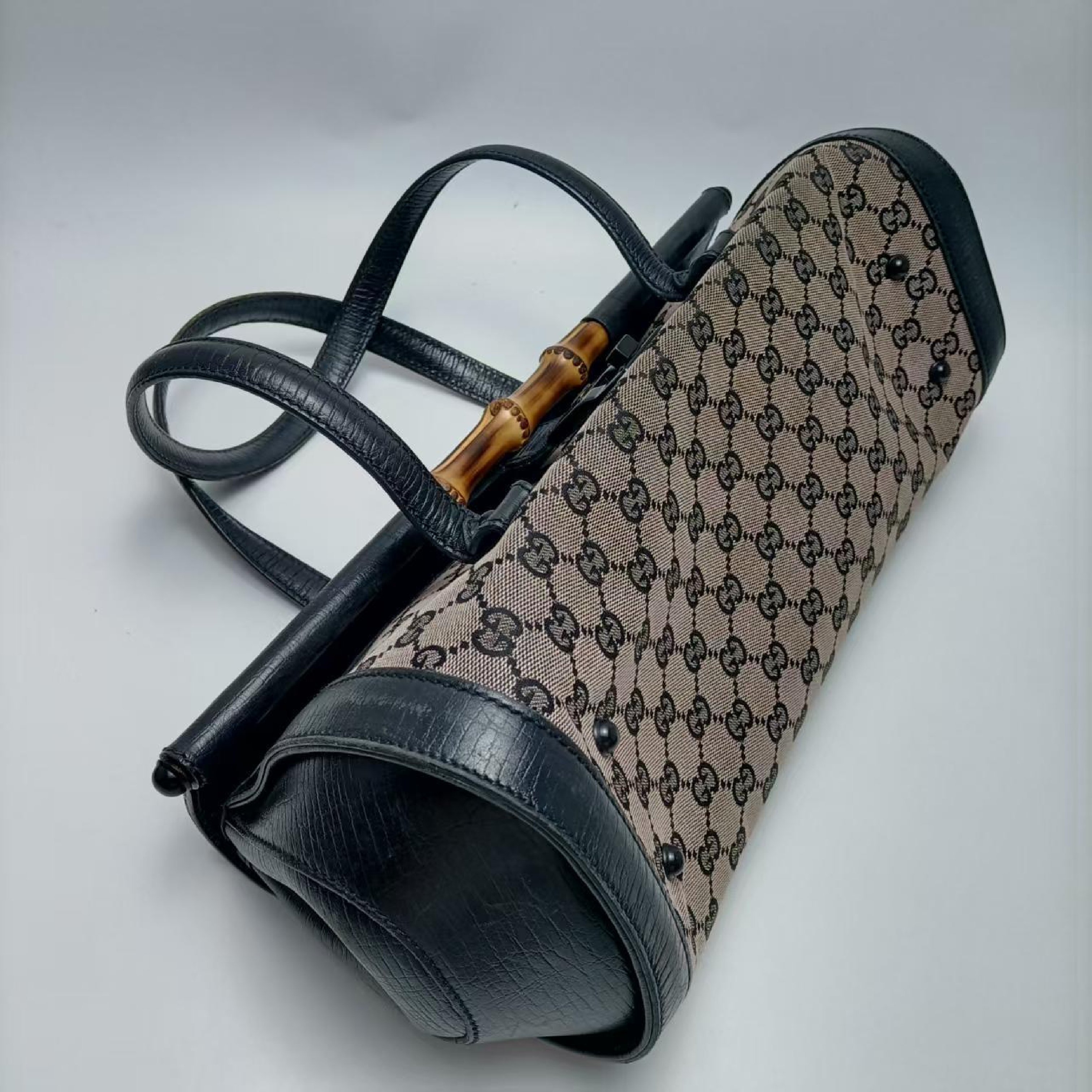 bamboo canvas shoulder bag 111715 shoulder bag — view 4