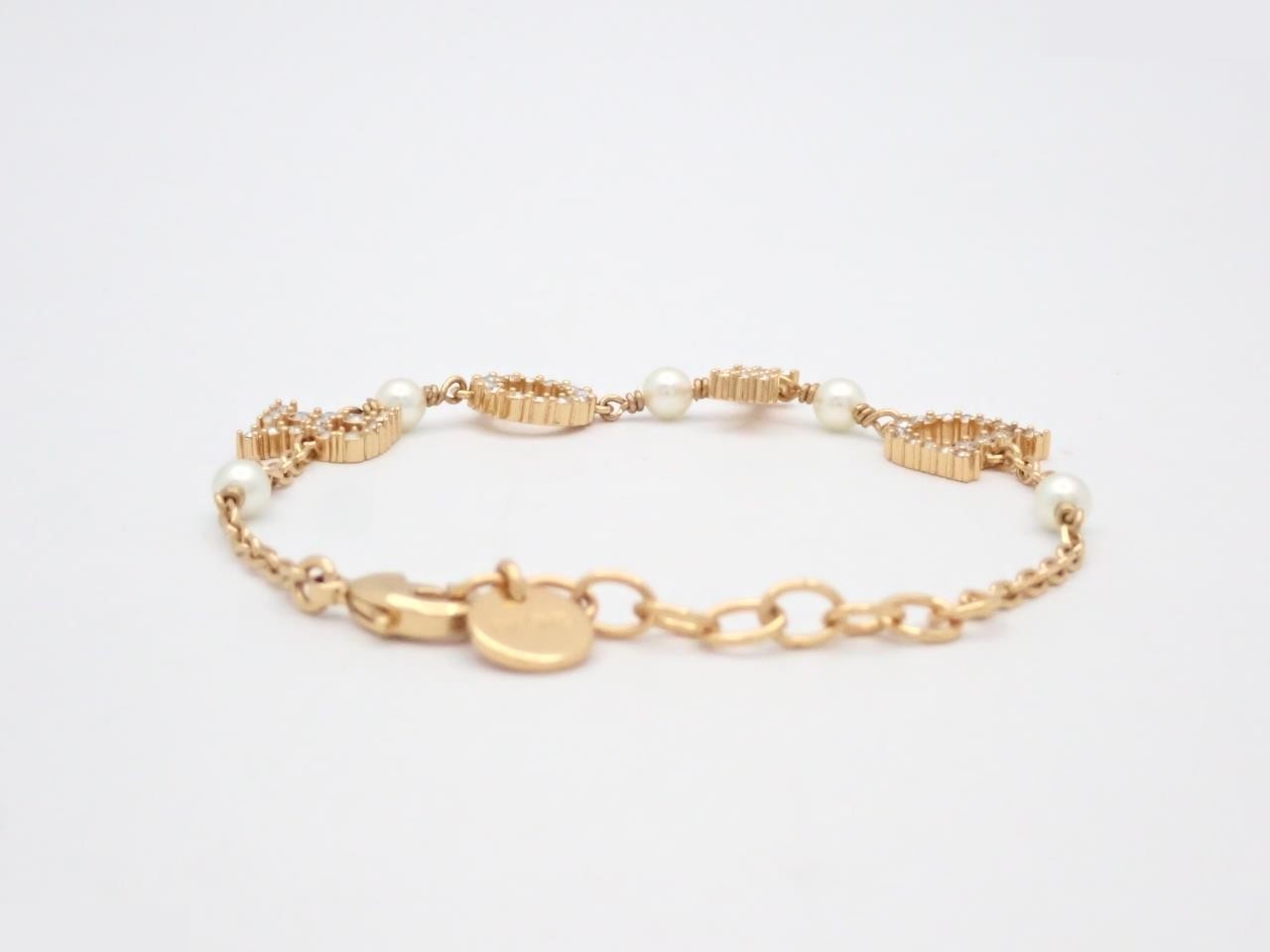 Pearl x rhinestone bracelet, Dior logo, storage bag included — view 2