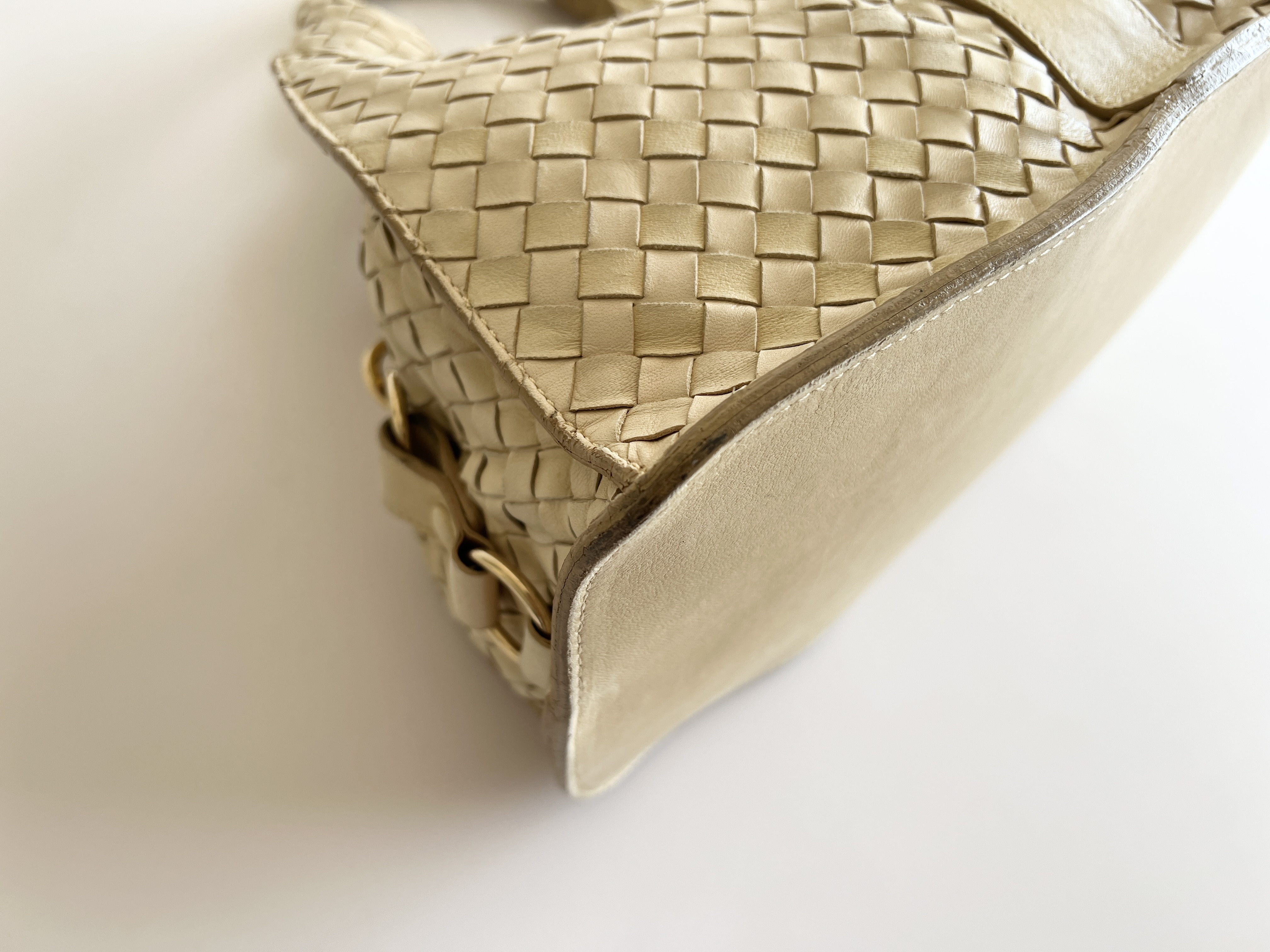 Campana Intrecciato Leather Tote Bag Handbag — view 10