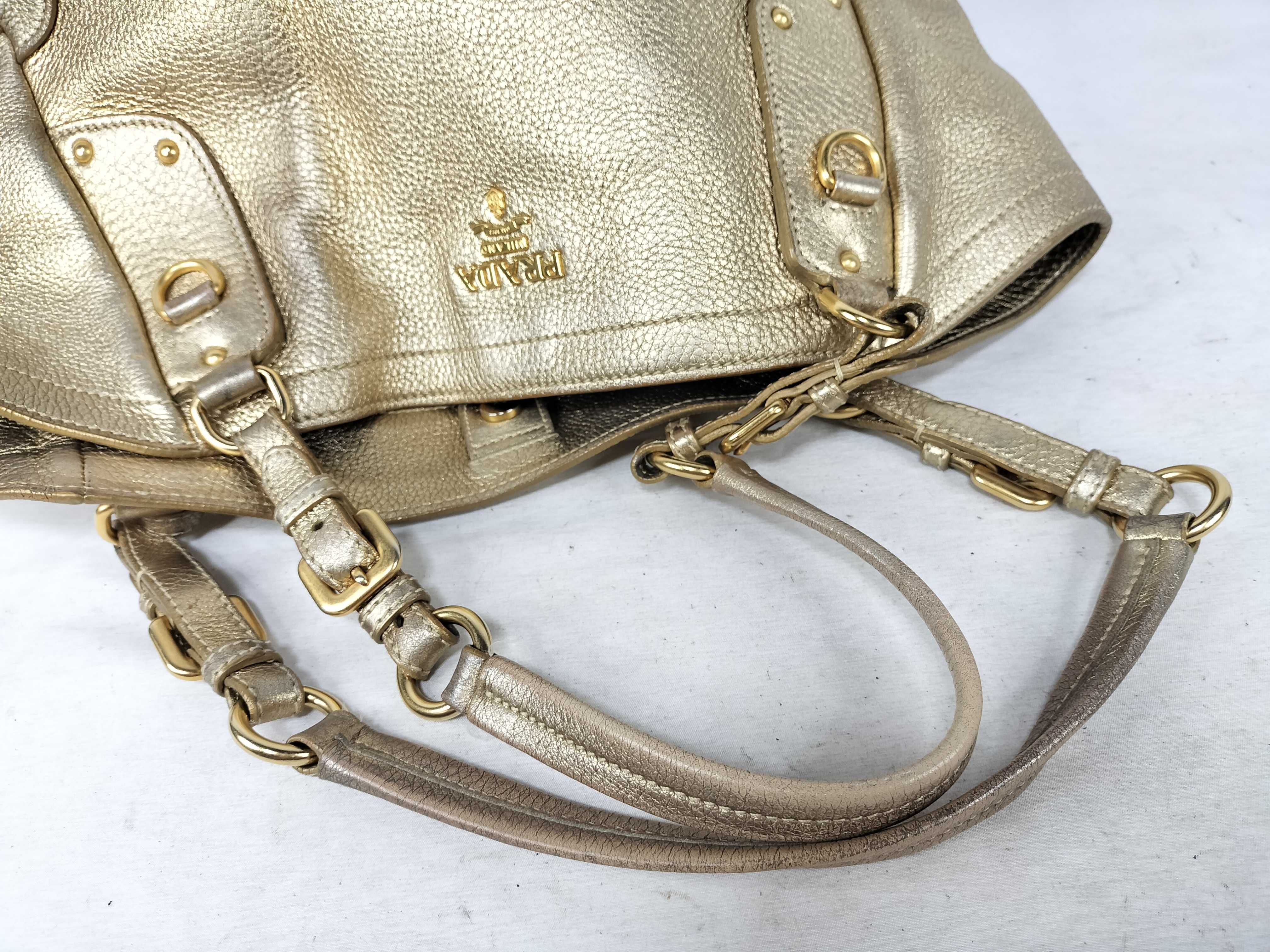 shoulder bag, with guarantee card, tote bag. — view 3