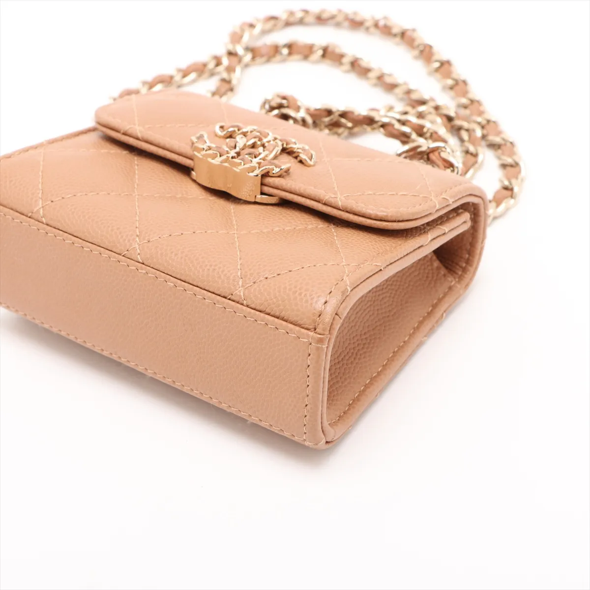 Matelasse Caviar Skin 2WAY Shoulder Bag Beige Gold Hardware C98A46P3 Random Serial — view 3
