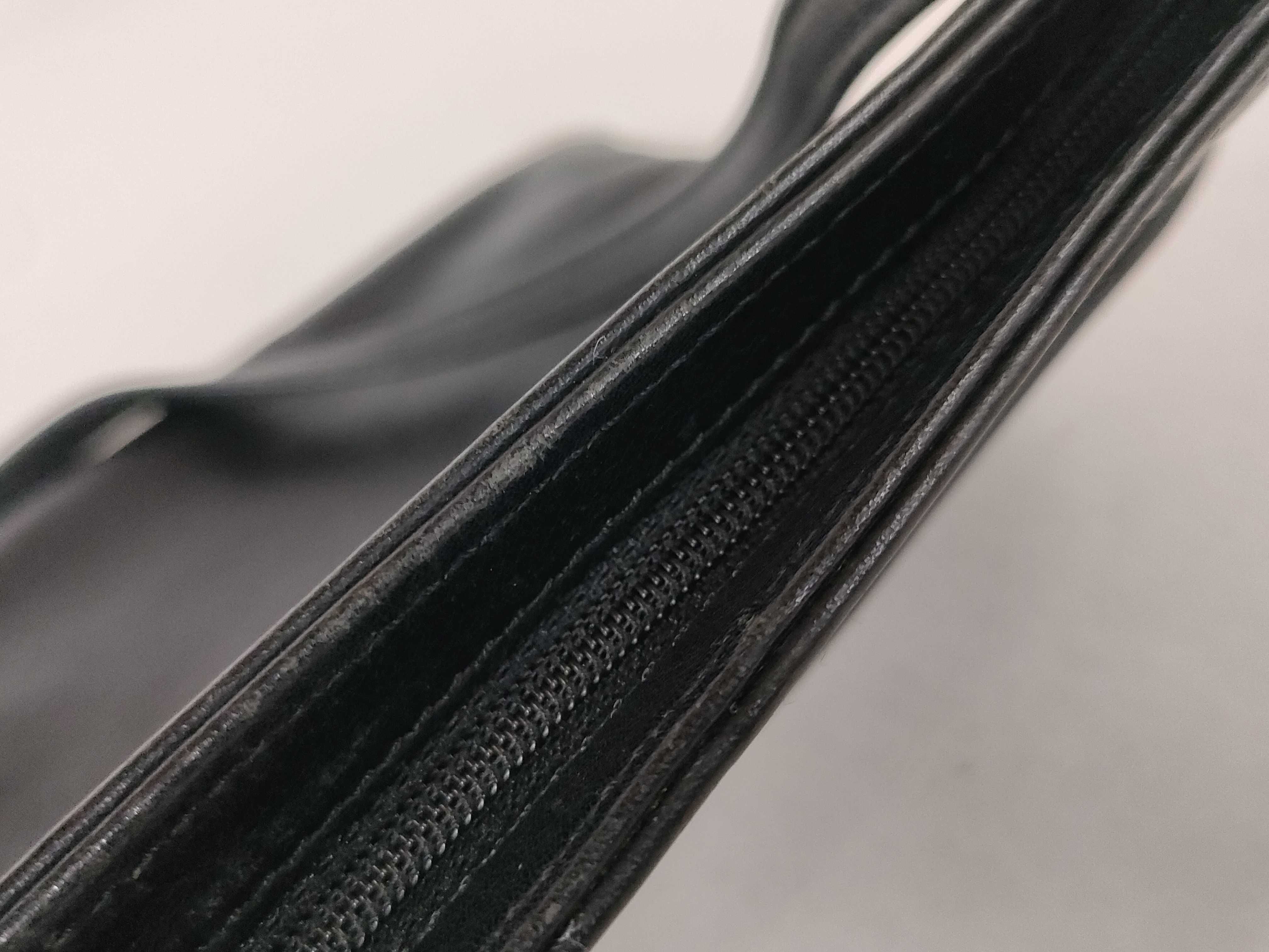 Anagram Sacoche Leather Shoulder Bag — view 8
