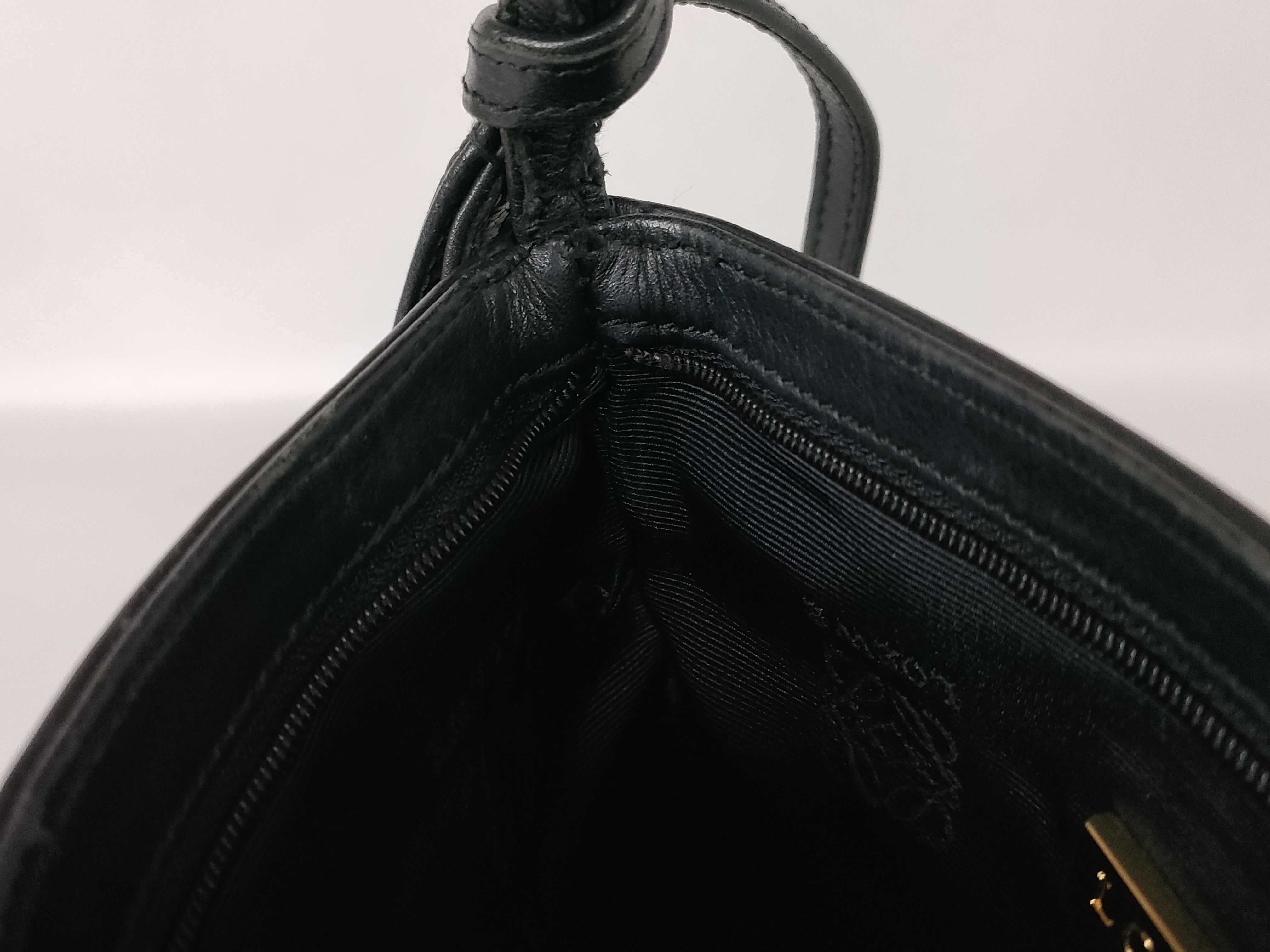 Anagram Sacoche Leather Shoulder Bag — view 10