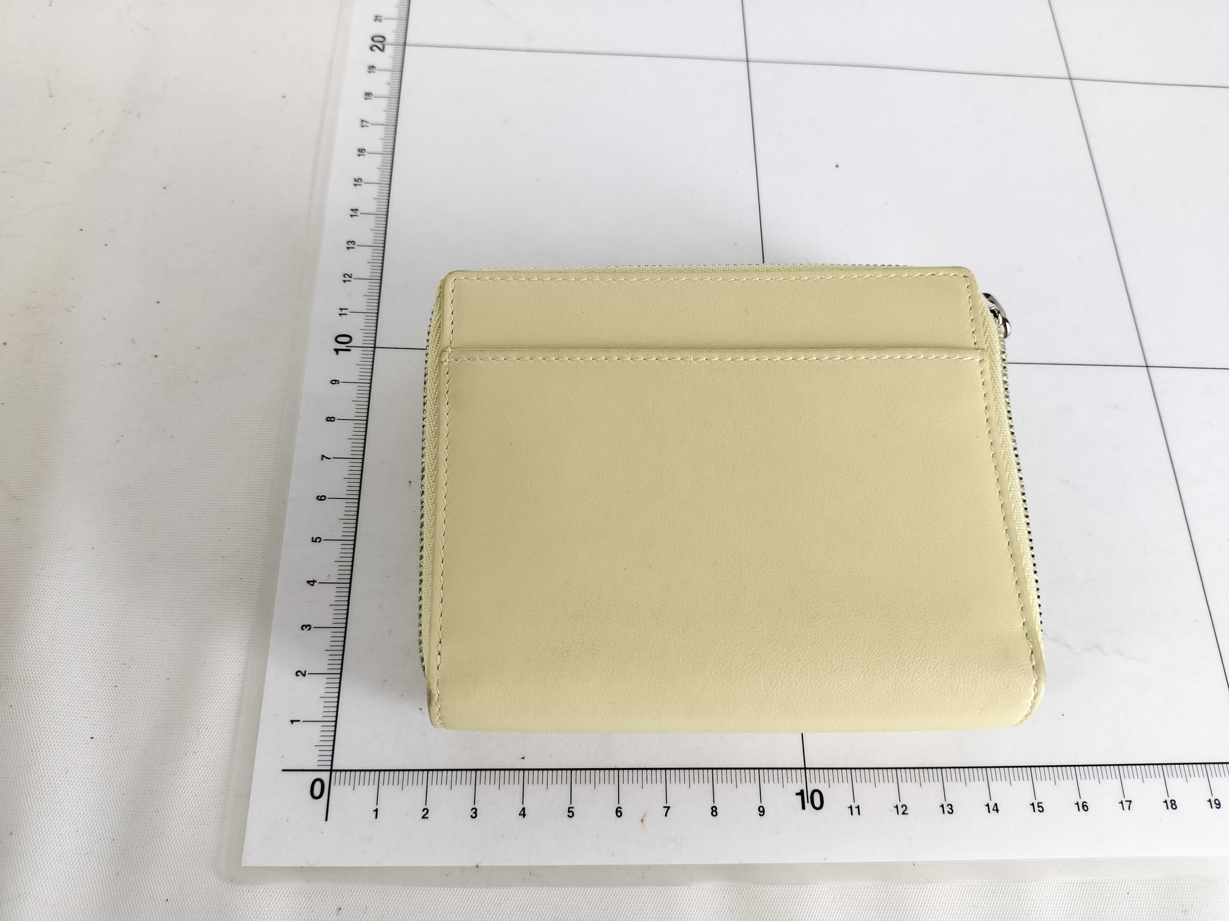 Envelope 753762 Trifold Wallet Yellow Wallet — view 9