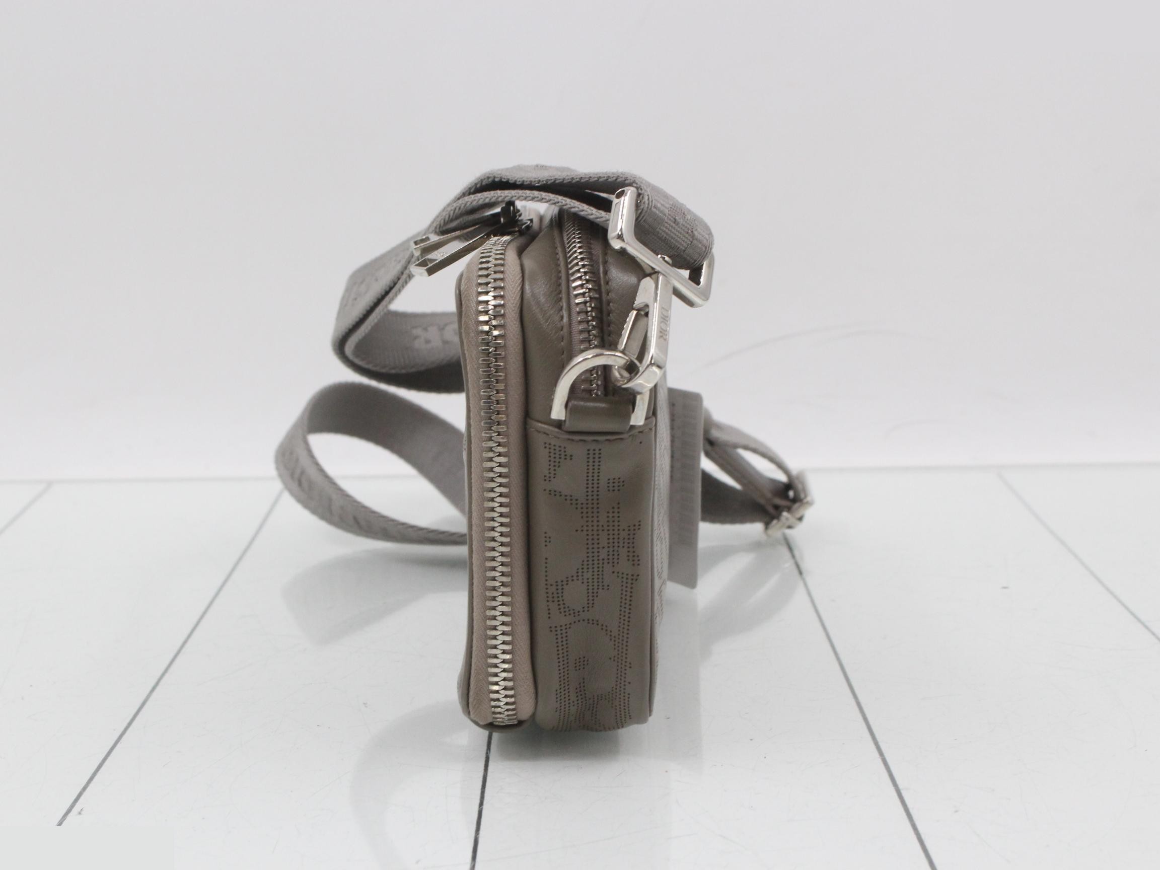 Trotter Oblique Galaxy Shoulder Bag — view 3
