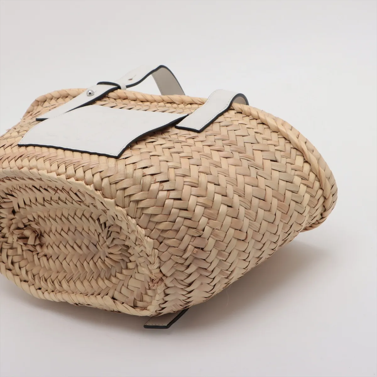 Basket Small Raffia x Leather Basket Bag Beige x White — view 3