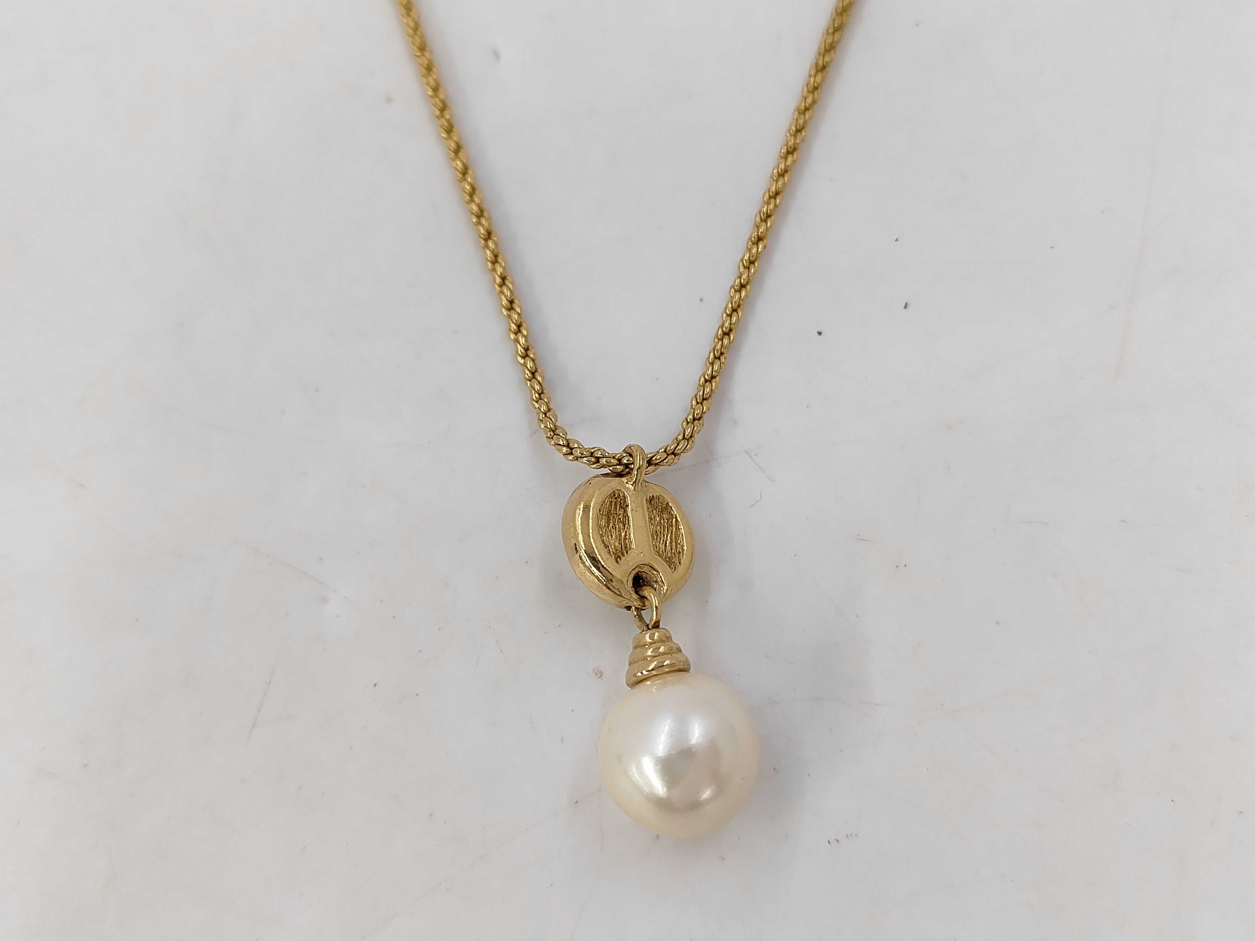 necklace accessory necklace — view 2