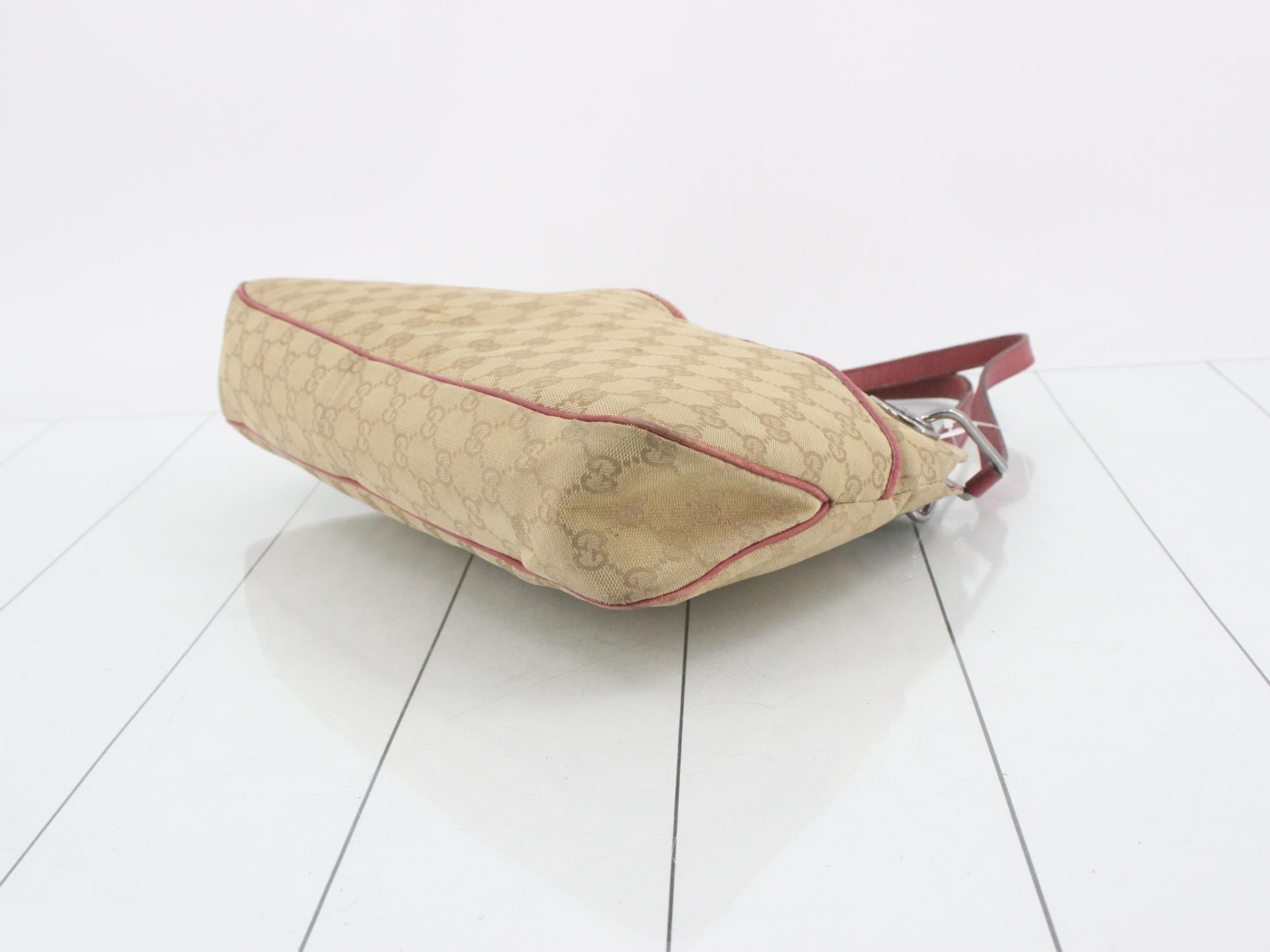 GG Canvas Shoulder Bag 121023 1956 — view 6