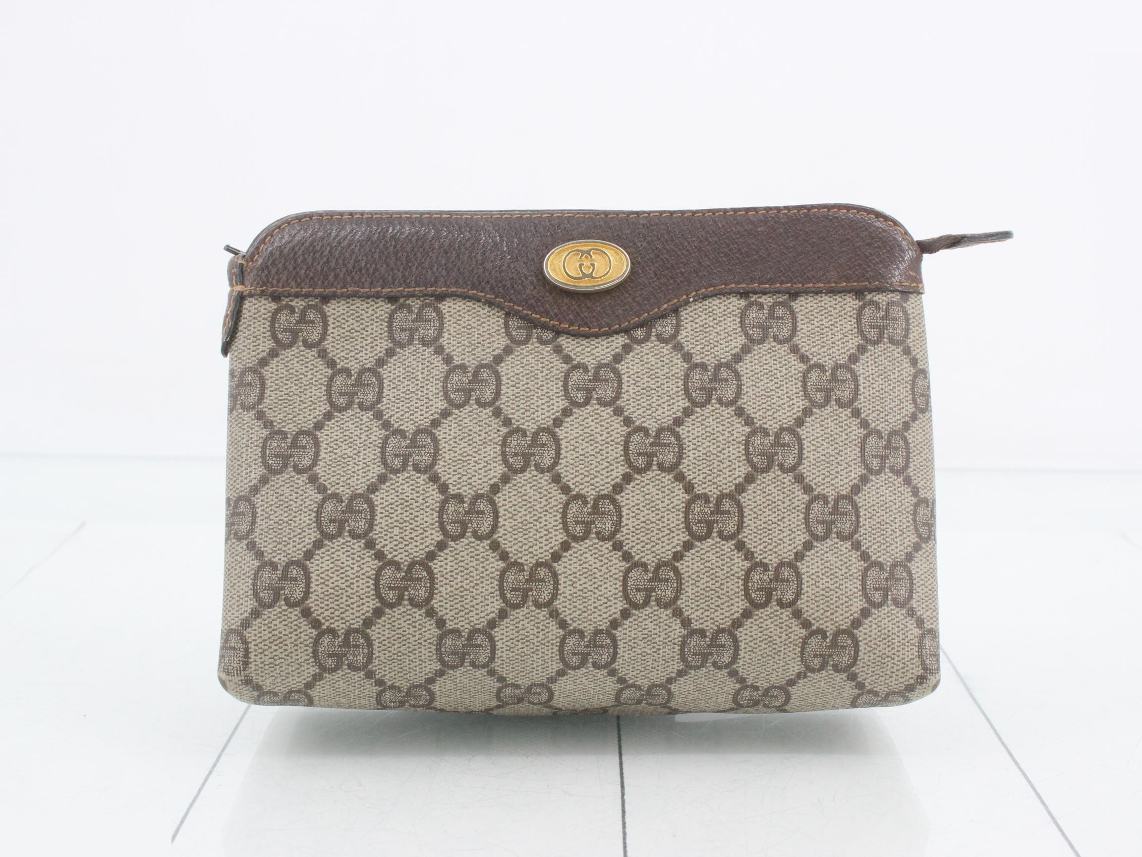 89 02 017 Old Gucci GG Supreme Multi Pouch