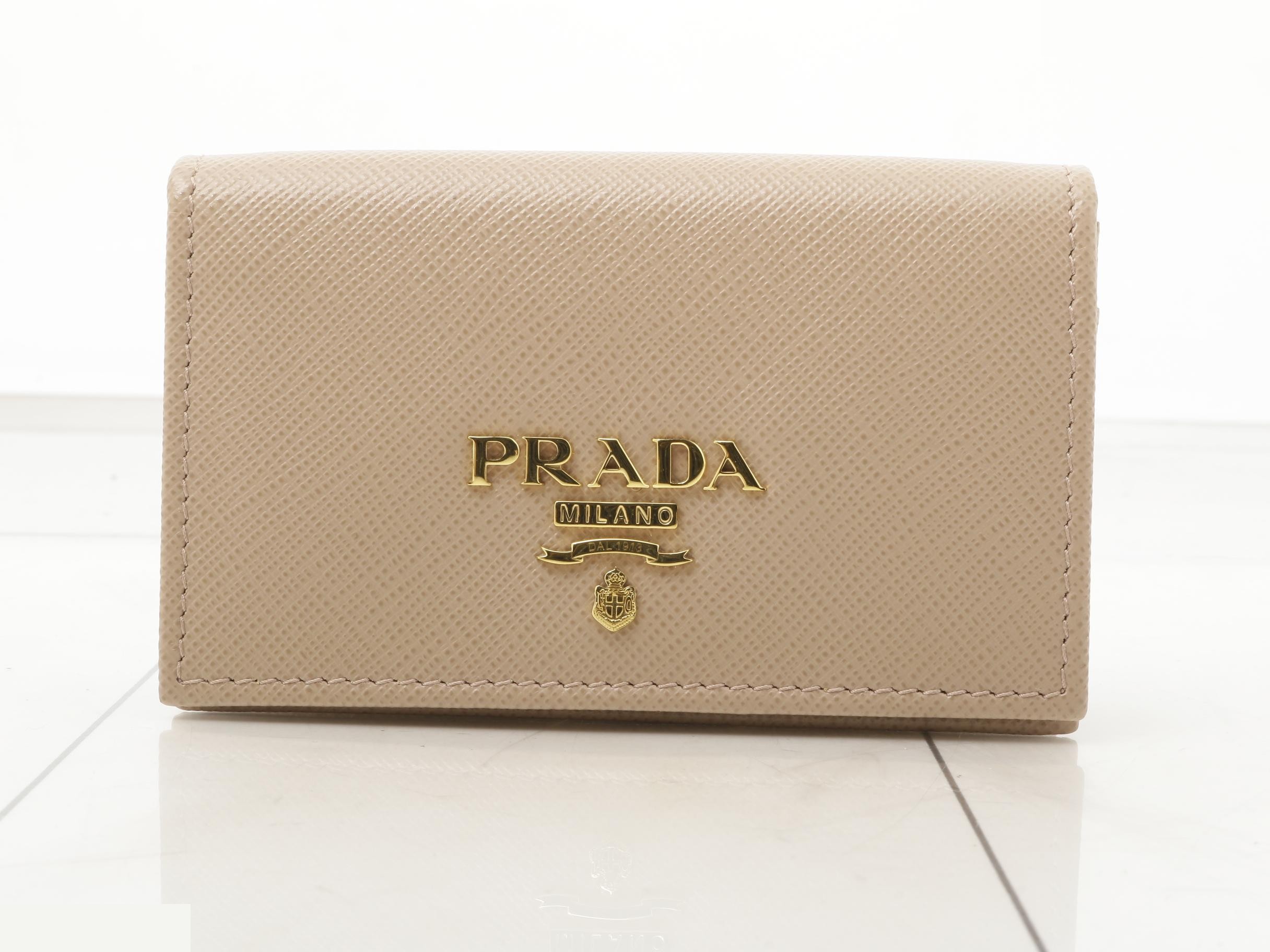 Saffiano card case