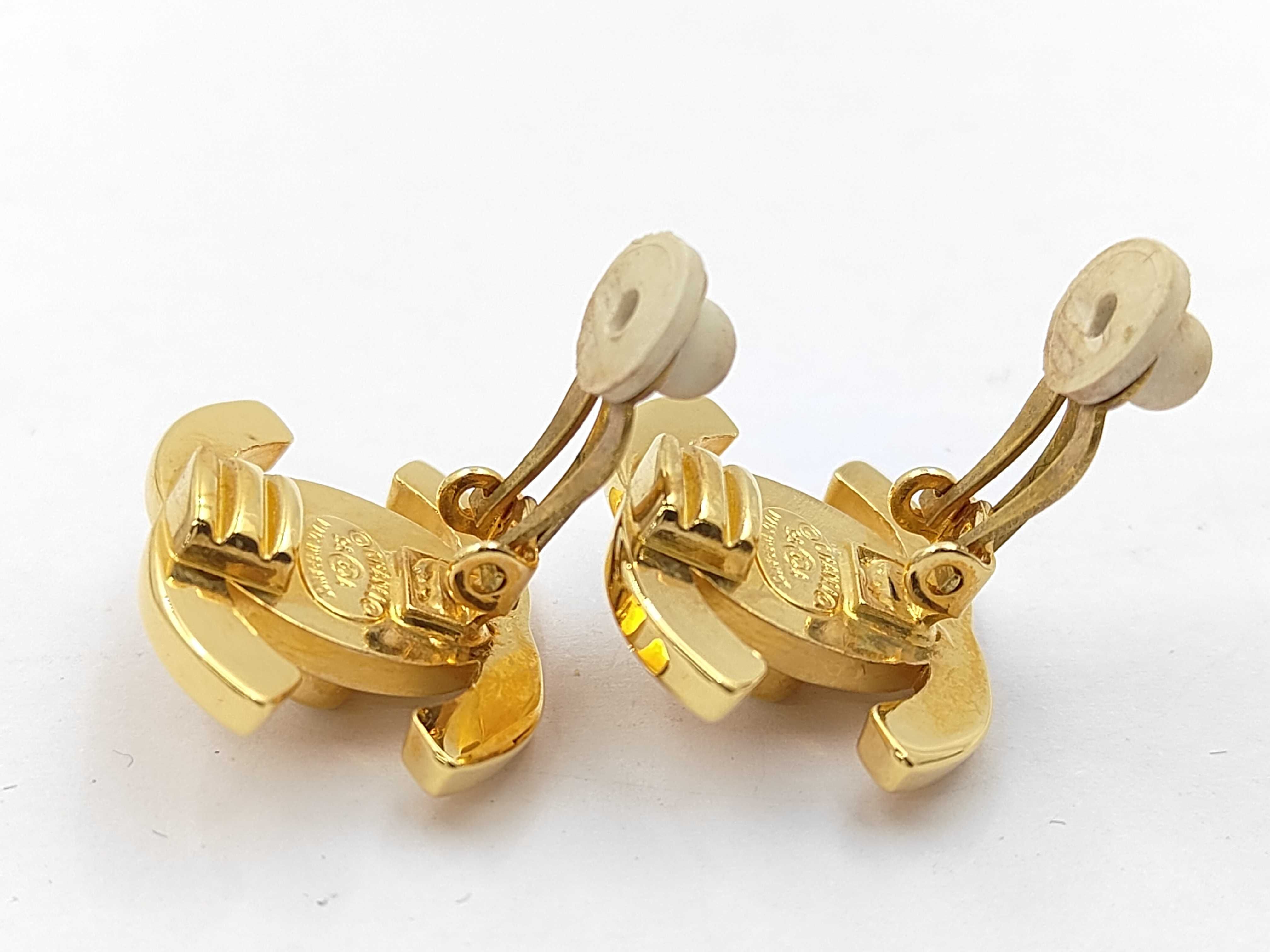 earrings with box, featuring the Coco Mark (turn-lock) design. — view 4