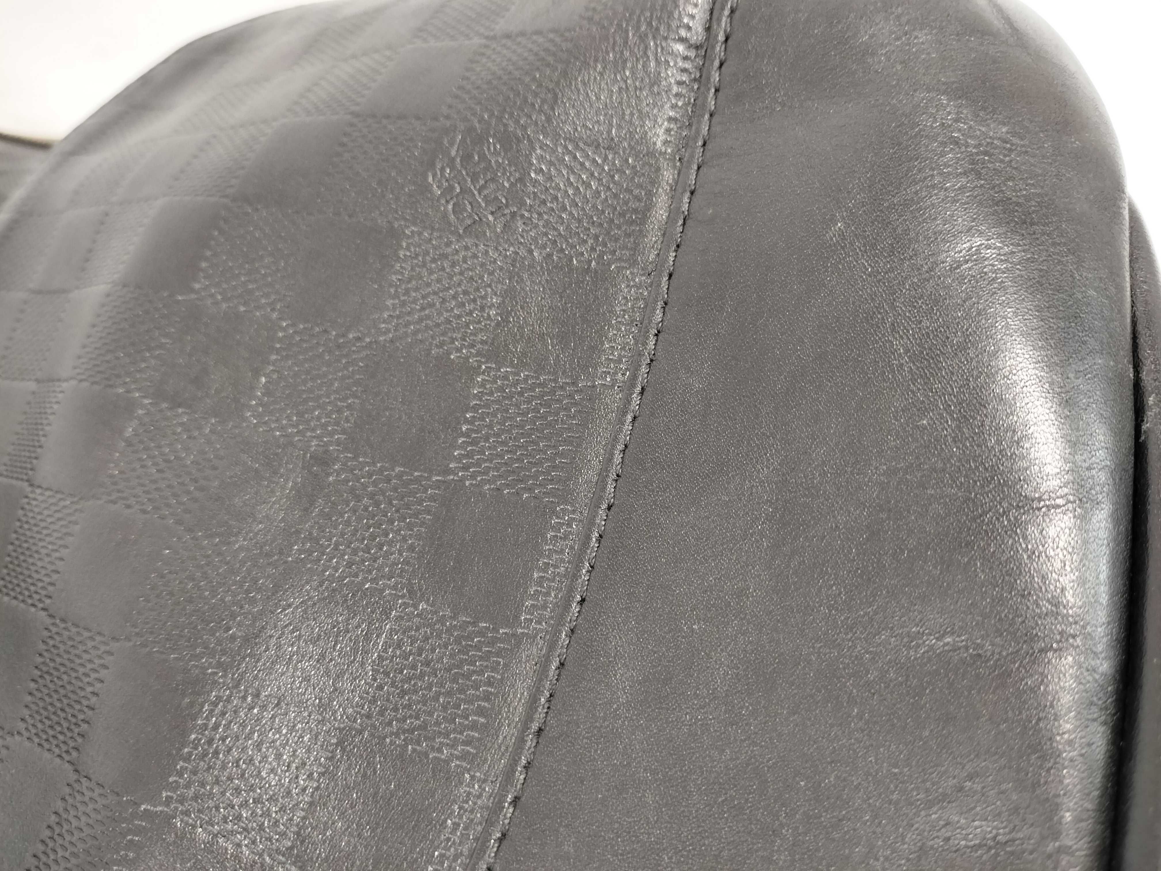 Damier Infini Avenue Backpack, Black. — view 15