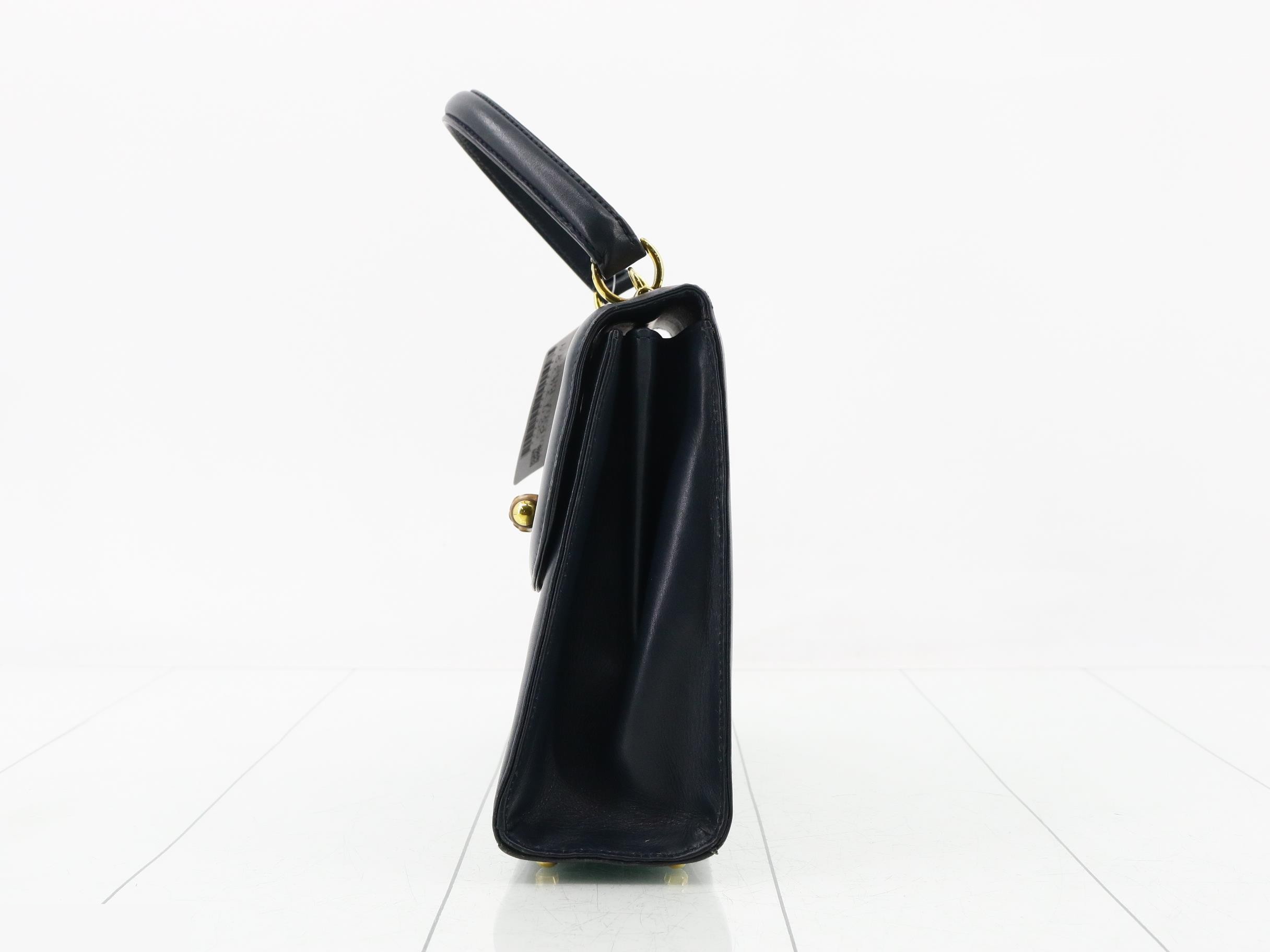 Bamboo Turnlock Leather Hand — view 3