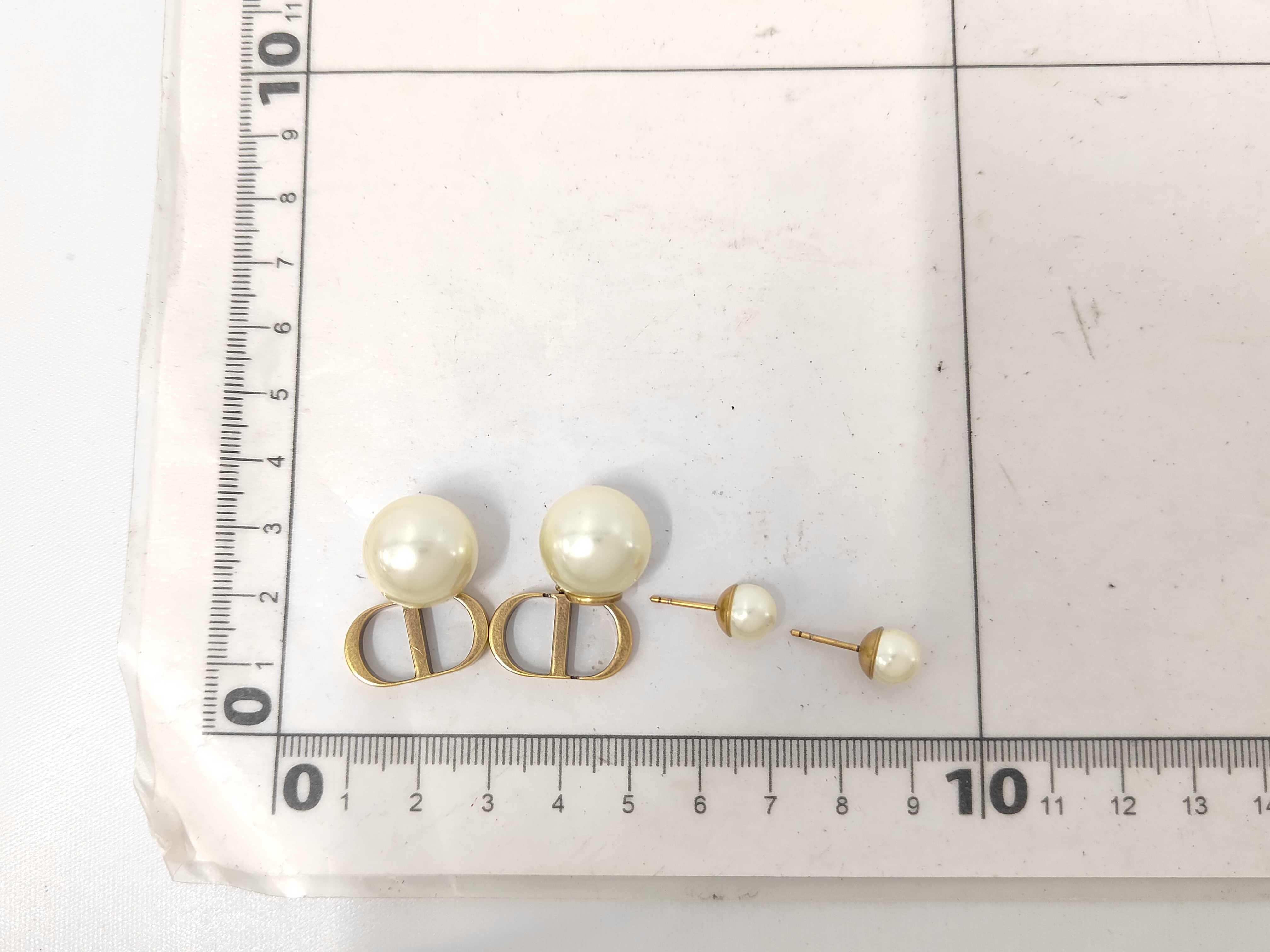 CD logo pearl earrings — view 9