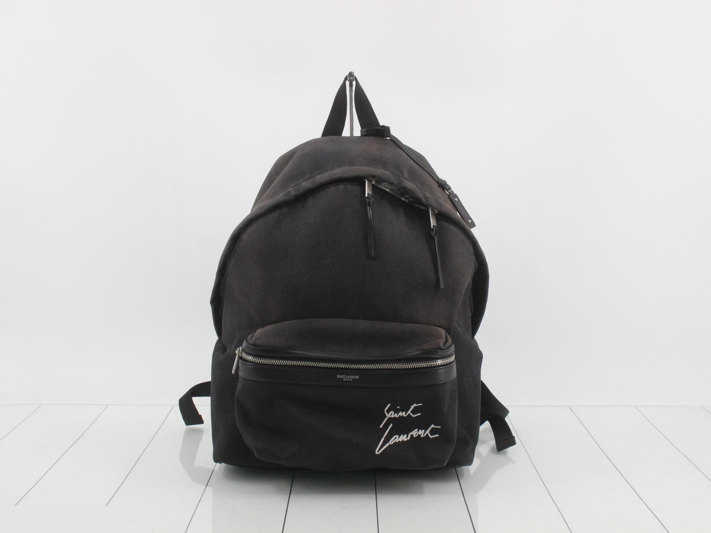 Logo Backpack