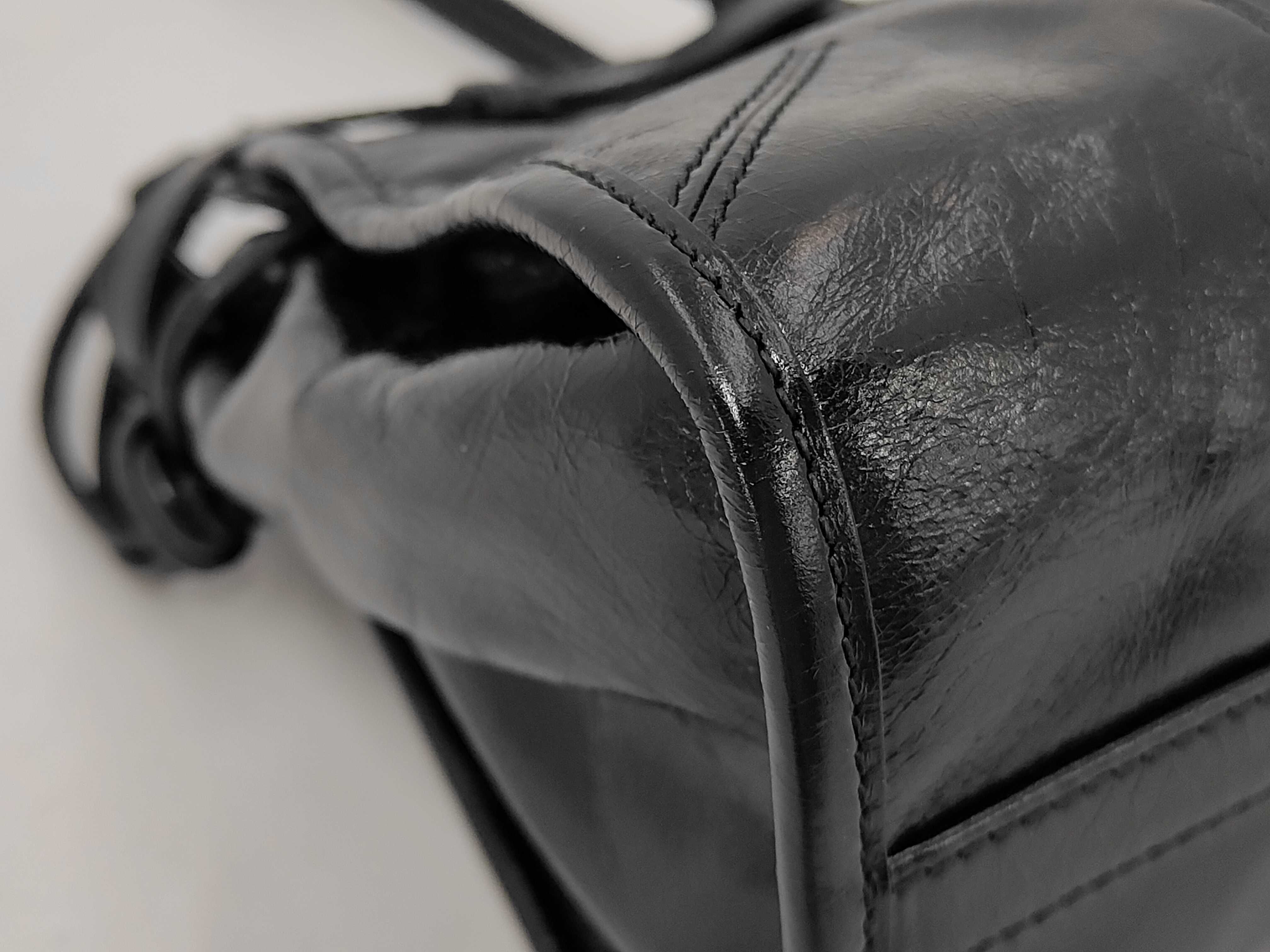 Bonnie Medium Leather Handbag, Black — view 3