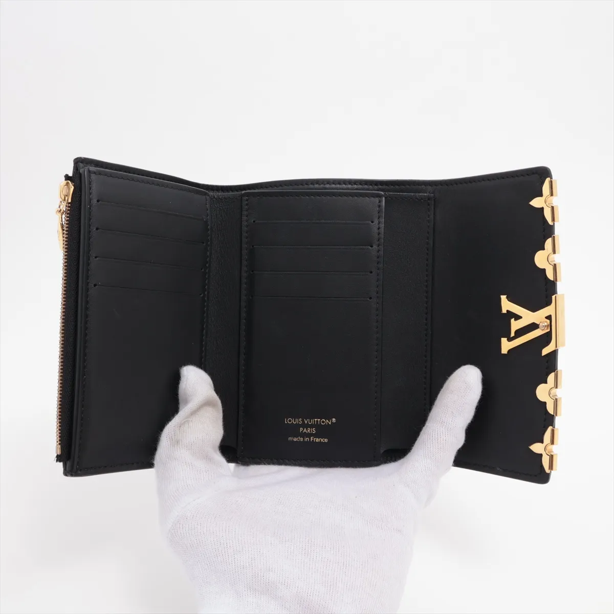 Taurillon Portefeuille Capucines Compact M82764 Noir Compact Wallet (RFID detected) — view 4