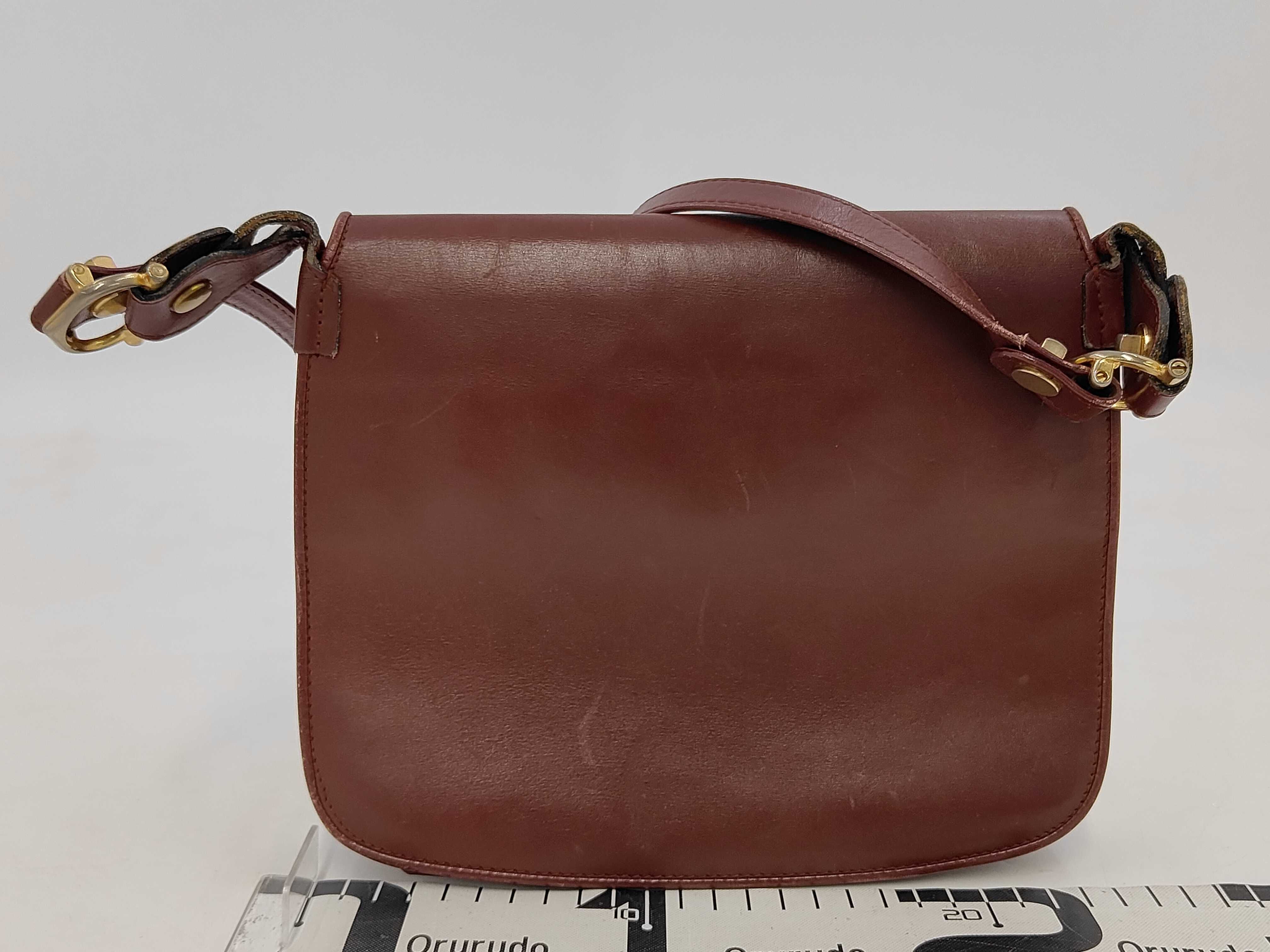 Must Shoulder Bag, Leather, Bordeaux — view 2