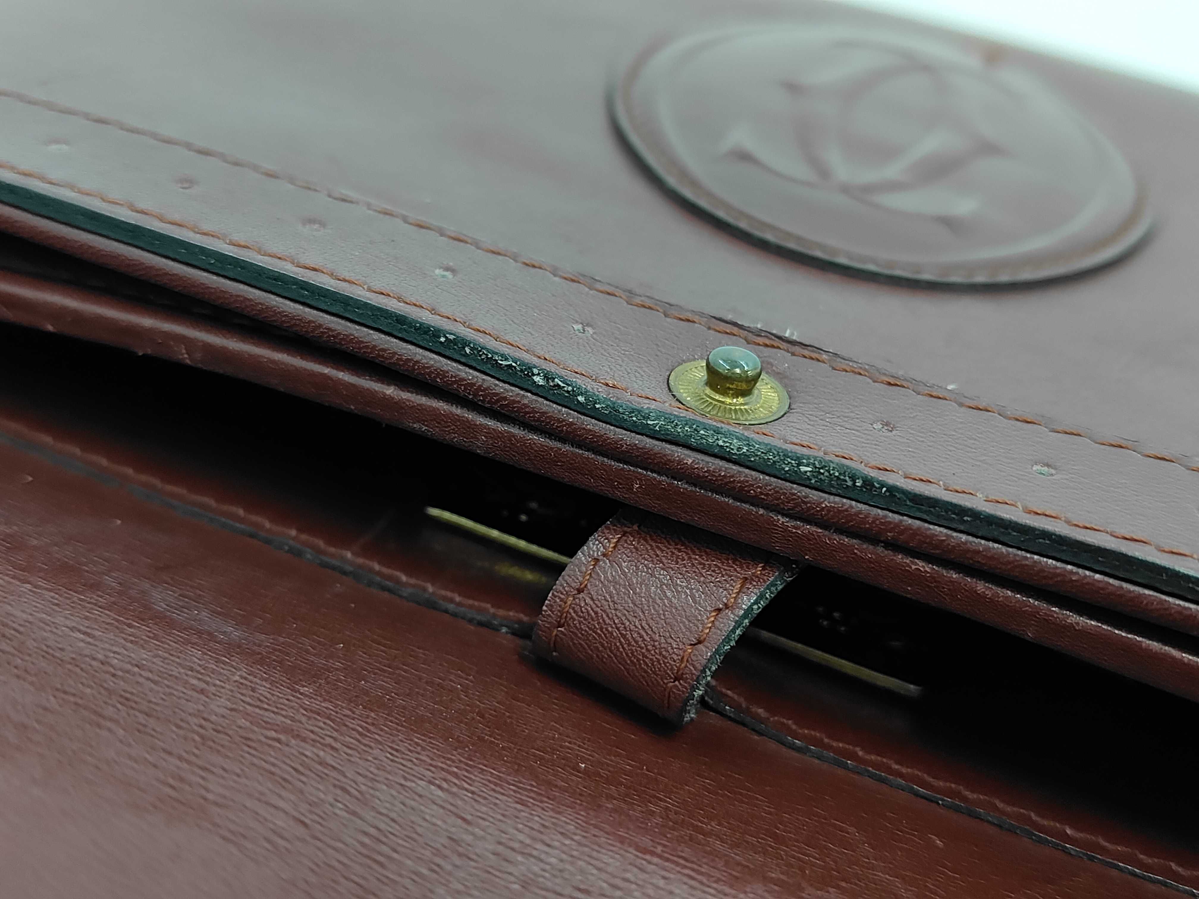 Must Shoulder Bag, Leather, Bordeaux — view 11