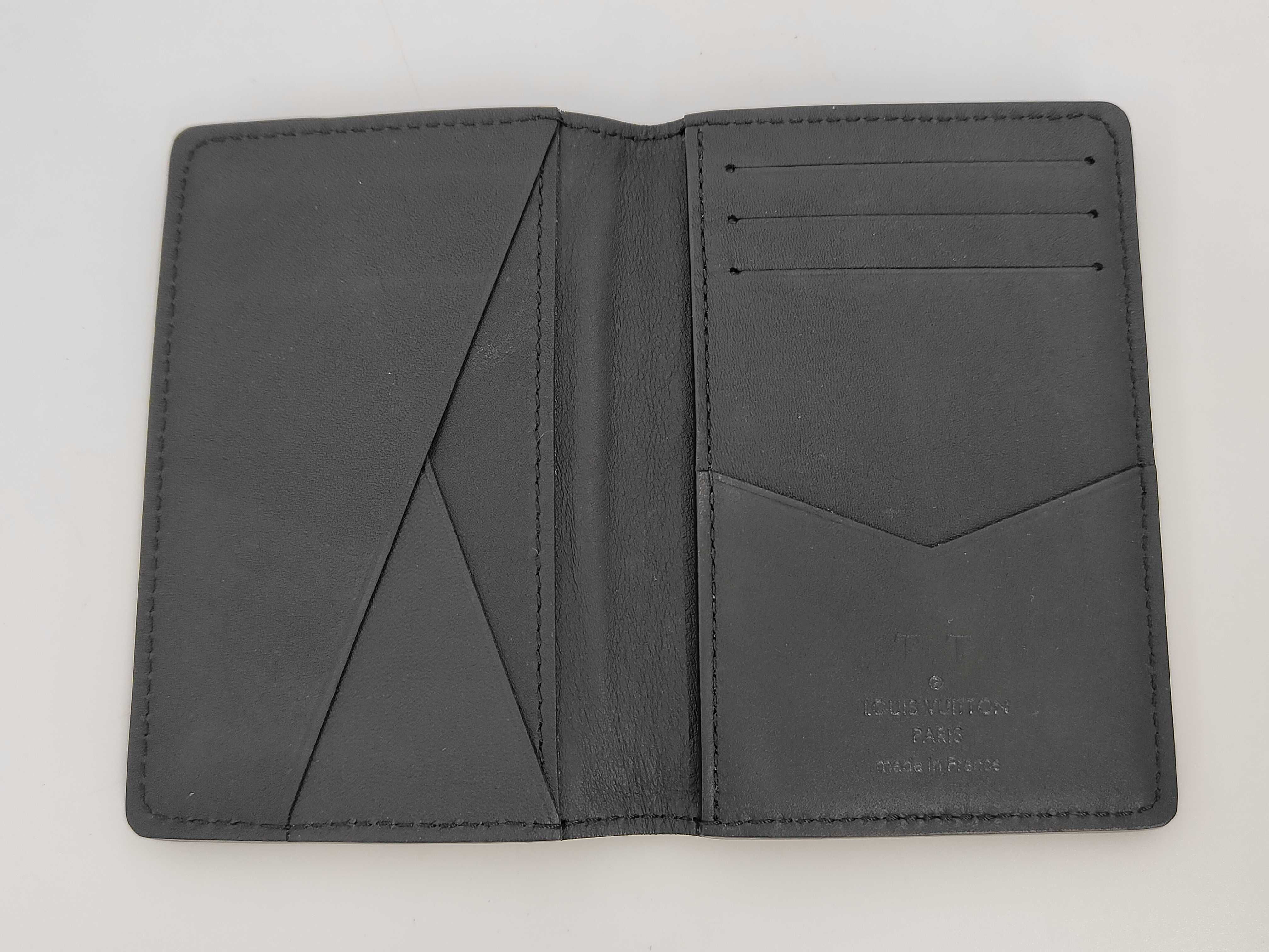 Card Case — view 8
