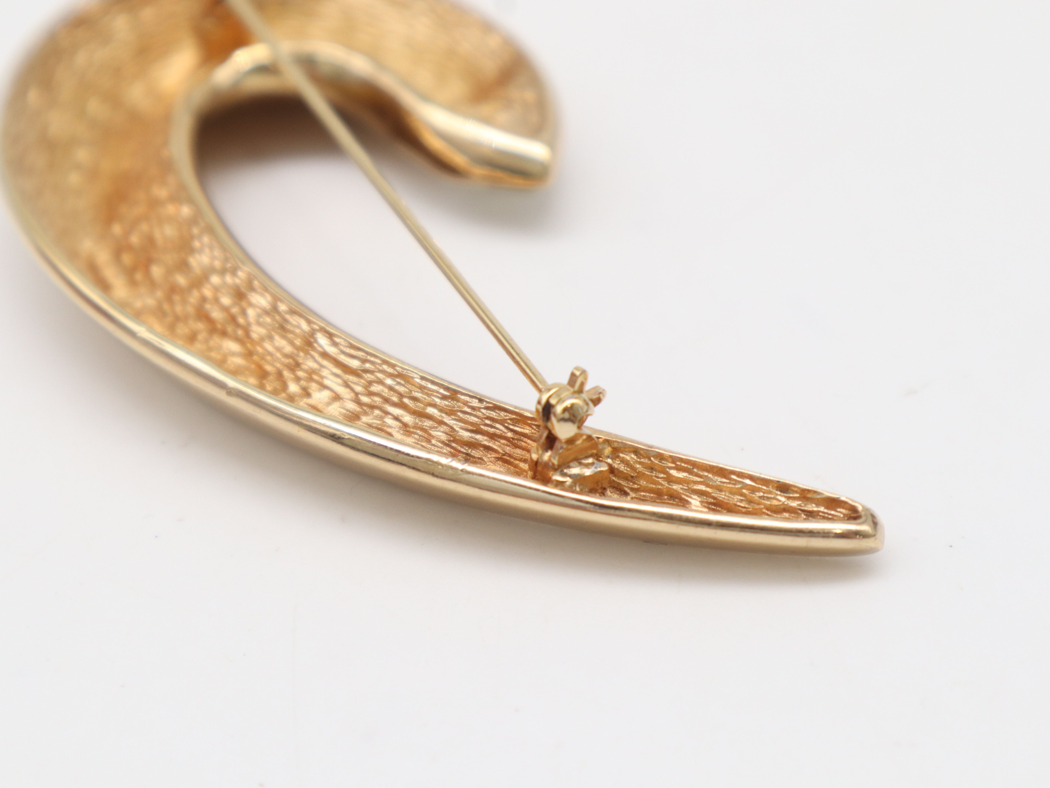 GP x Crystal Brooch Crescent Moon Brooch — view 4