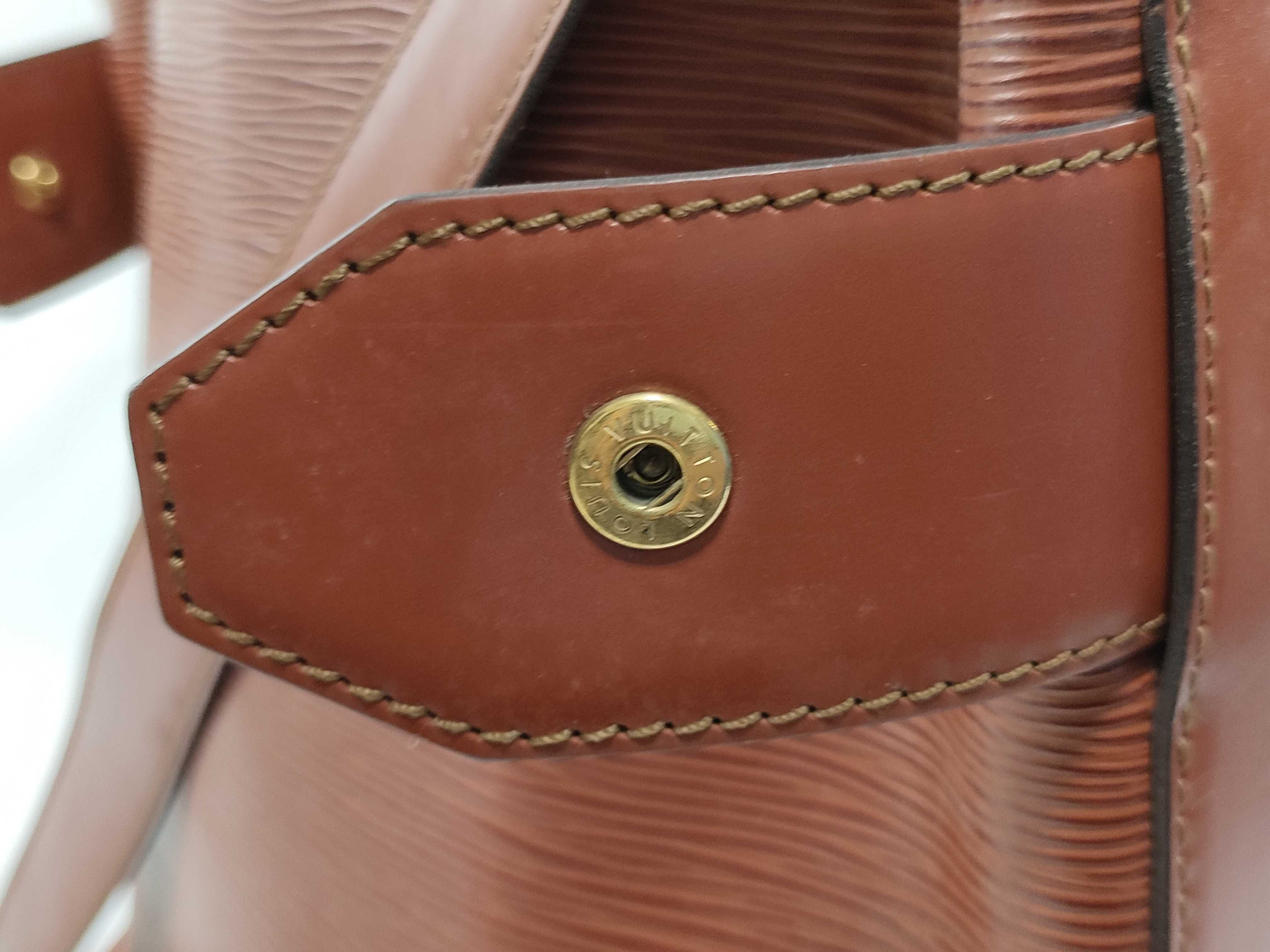 Epi Leather Cluny Brown Shoulder Bag — view 13