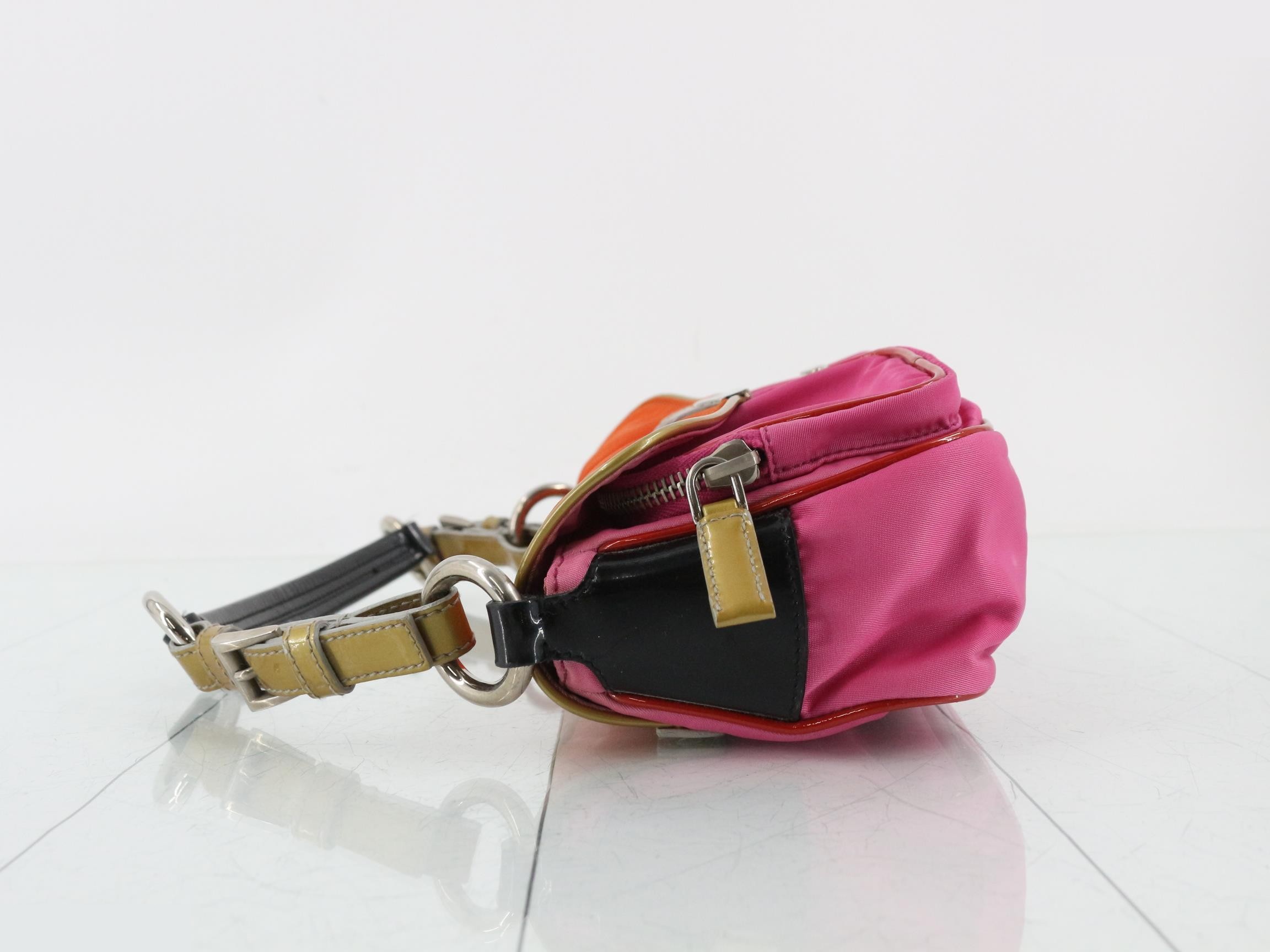 Tesuto Nylon POCKET SPACE One Shoulder Bag — view 4