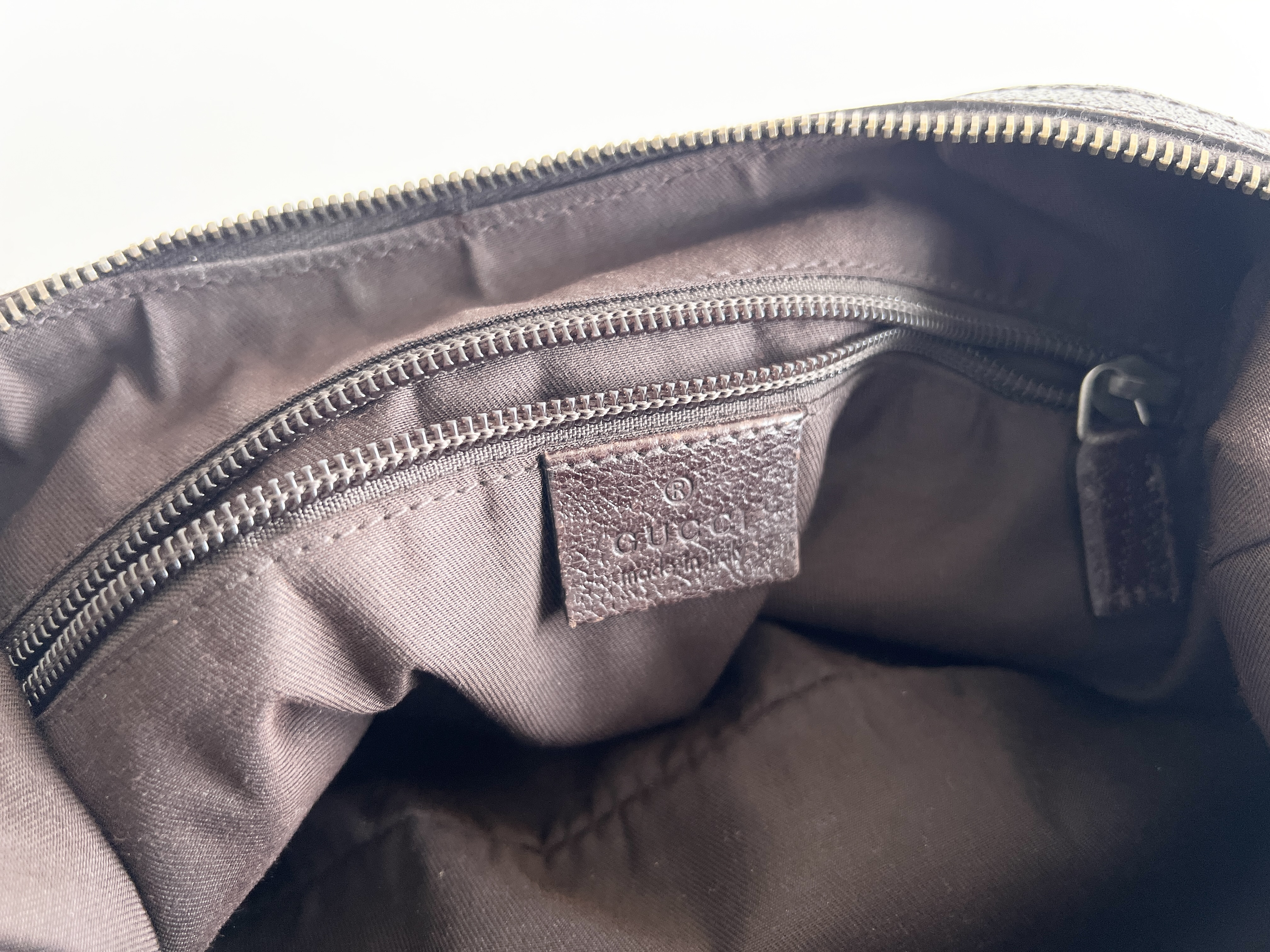 GG Canvas Leather Moon One-Shoulder Bag (Shoulder Bag) — view 6