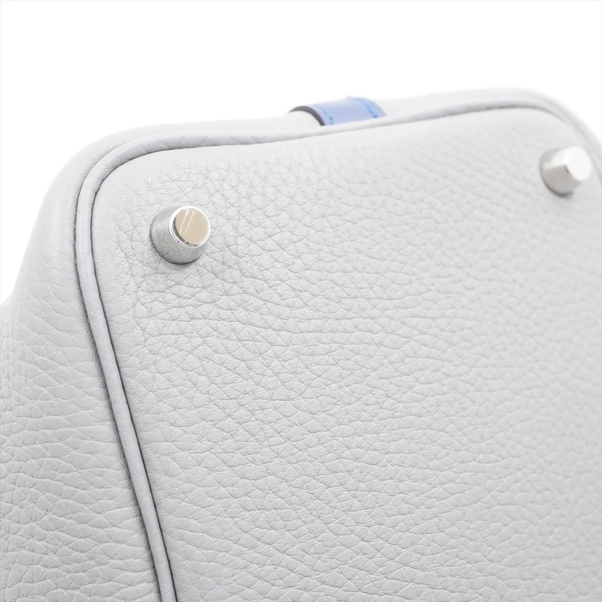 Picotin Lock 18 PM Togo Handbag, Gris Mouette x Blue Agate, Silver Hardware, X: 2016 — view 10