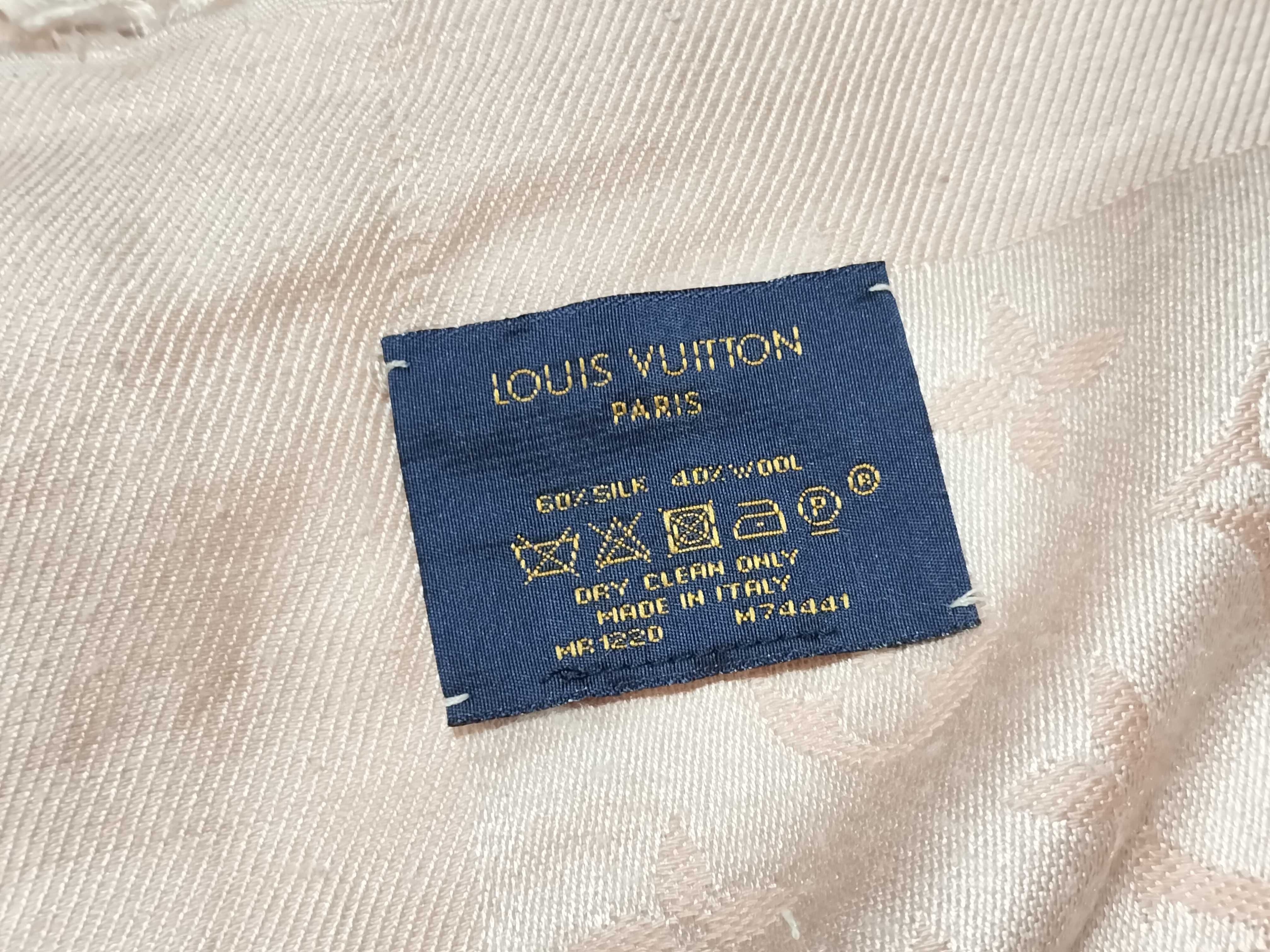 M74441 Shawl and other accessories — view 5