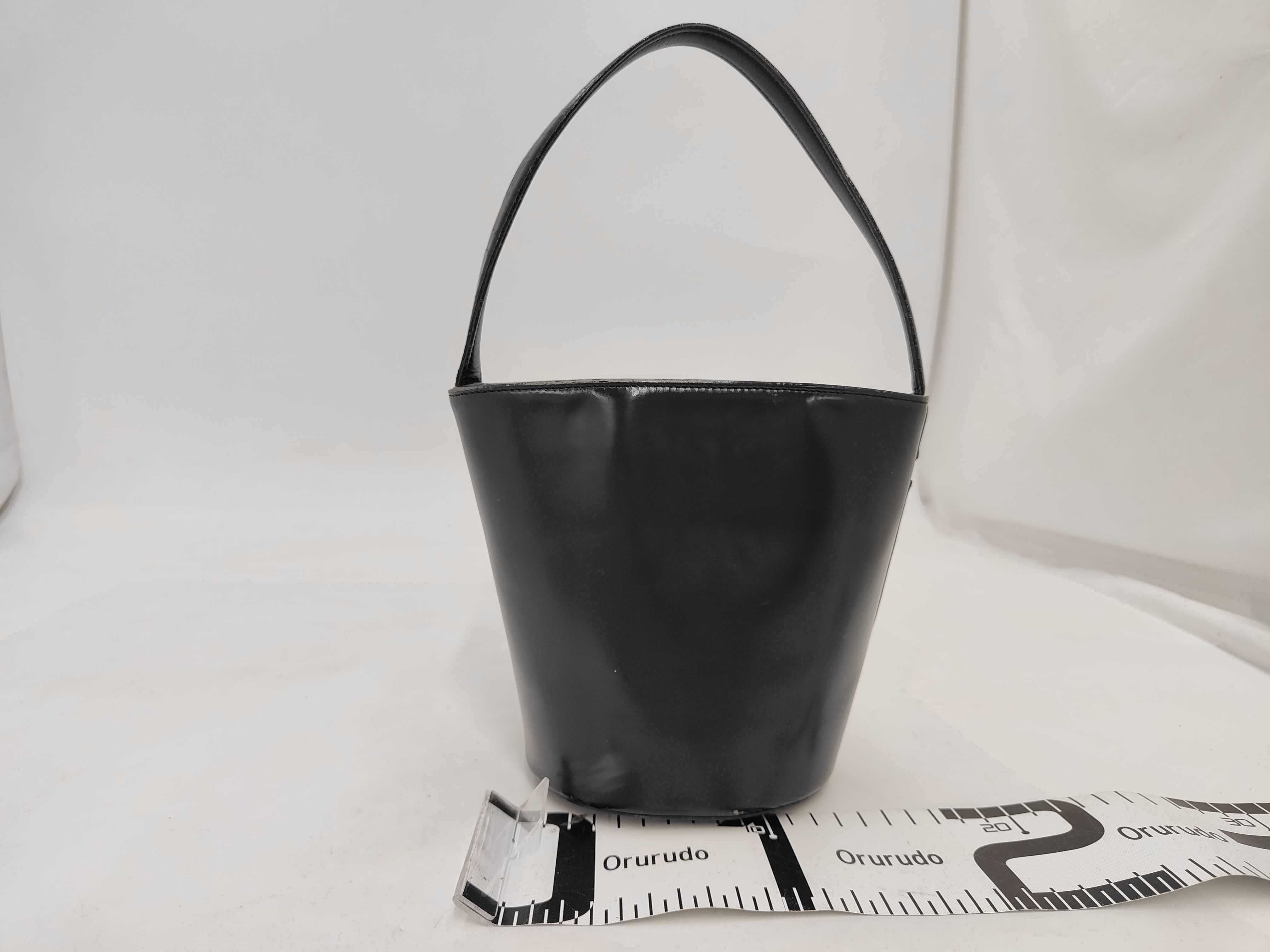 handbag — view 2