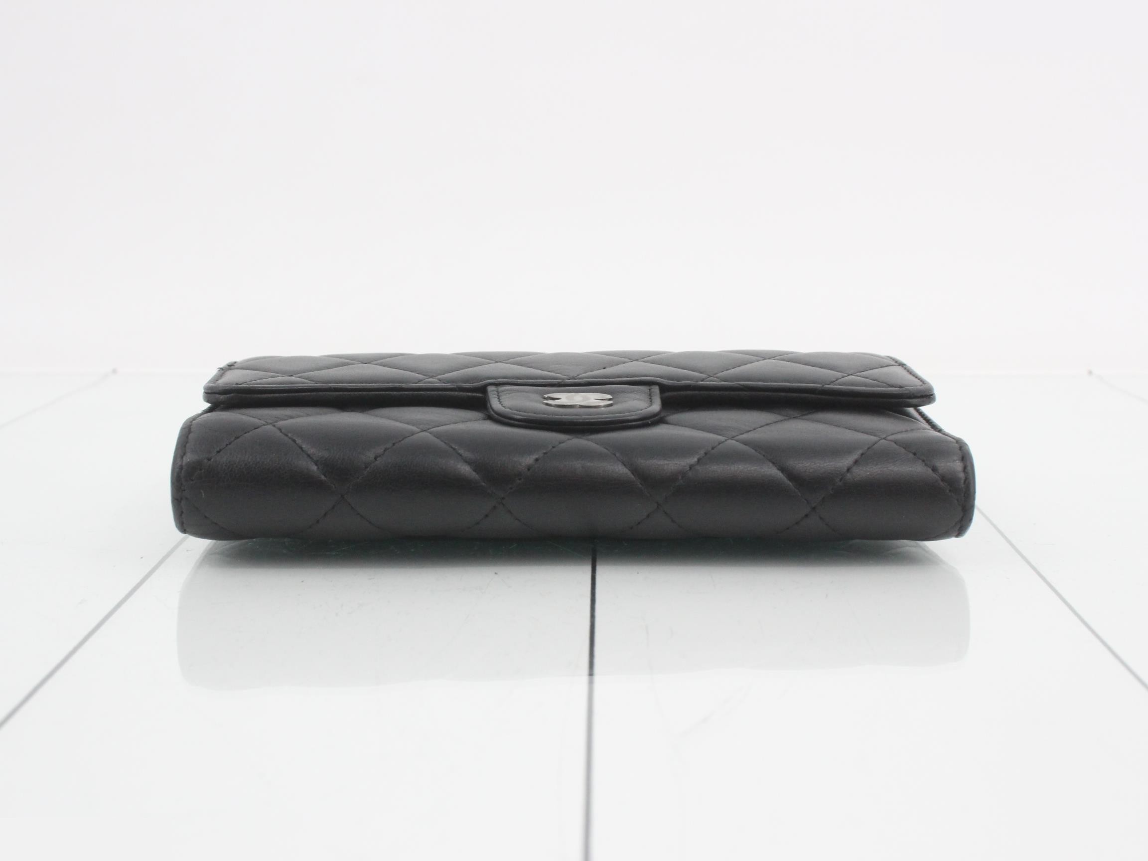 Matelassé Lambskin Tri-fold Long Wallet — view 3