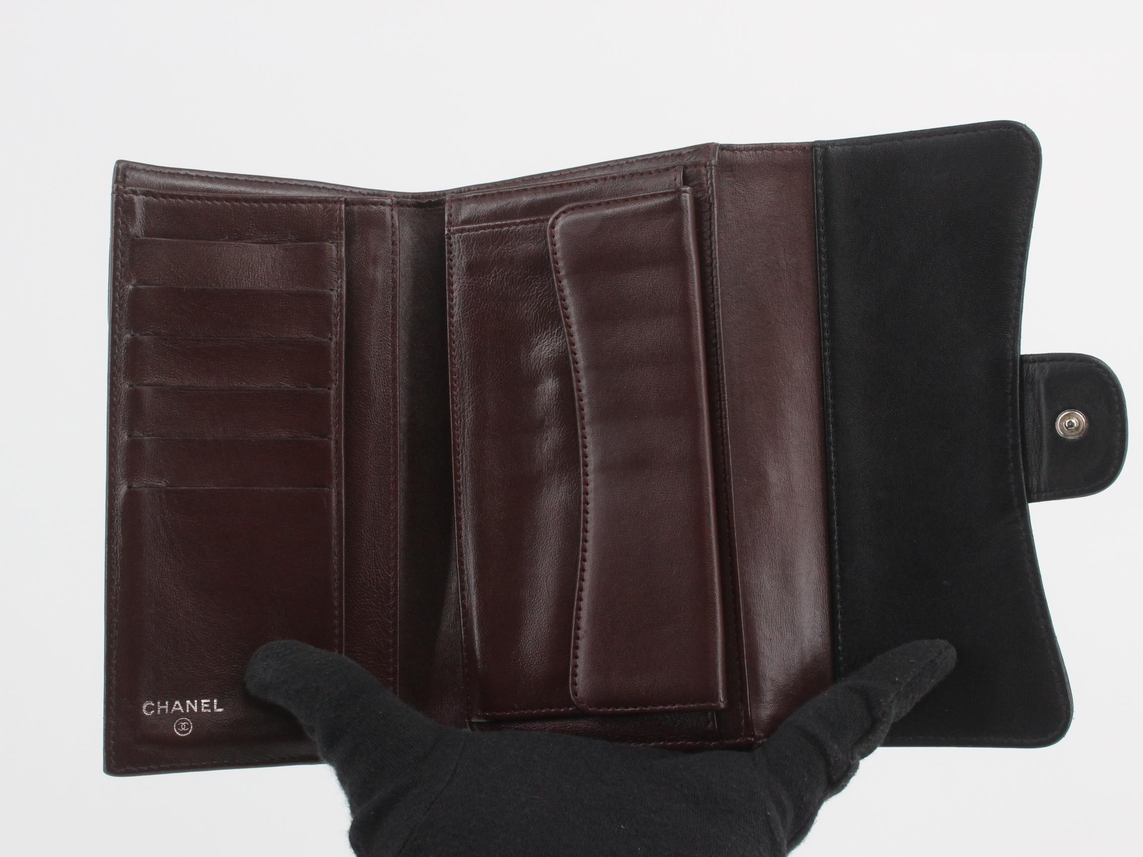 Matelassé Lambskin Tri-fold Long Wallet — view 4