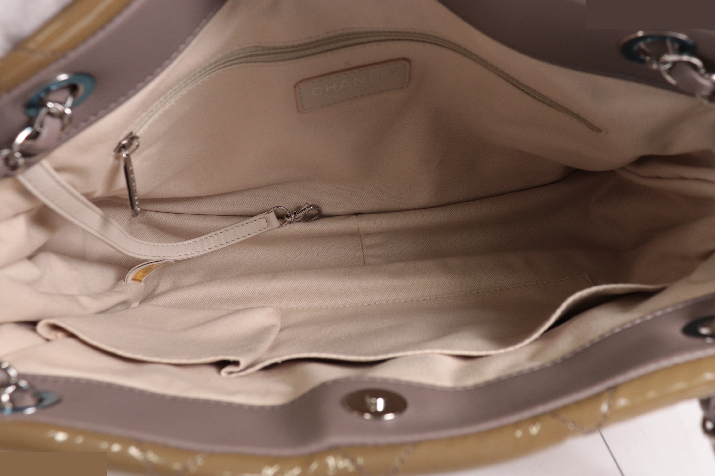 Lambskin x Patent Leather Chain Tote Bag, Olive/Beige, Silver Hardware, Series 17 — view 9